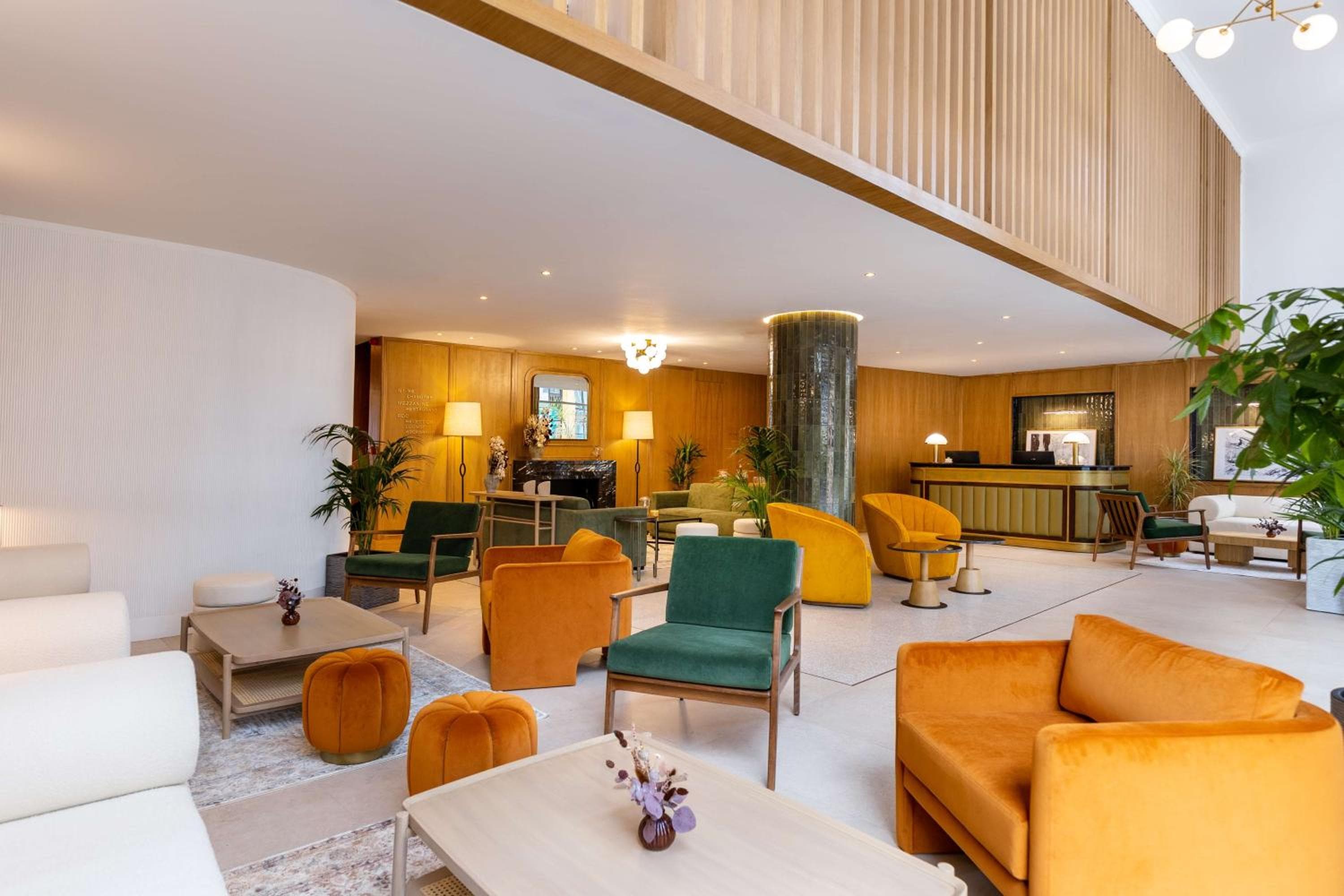 lounge