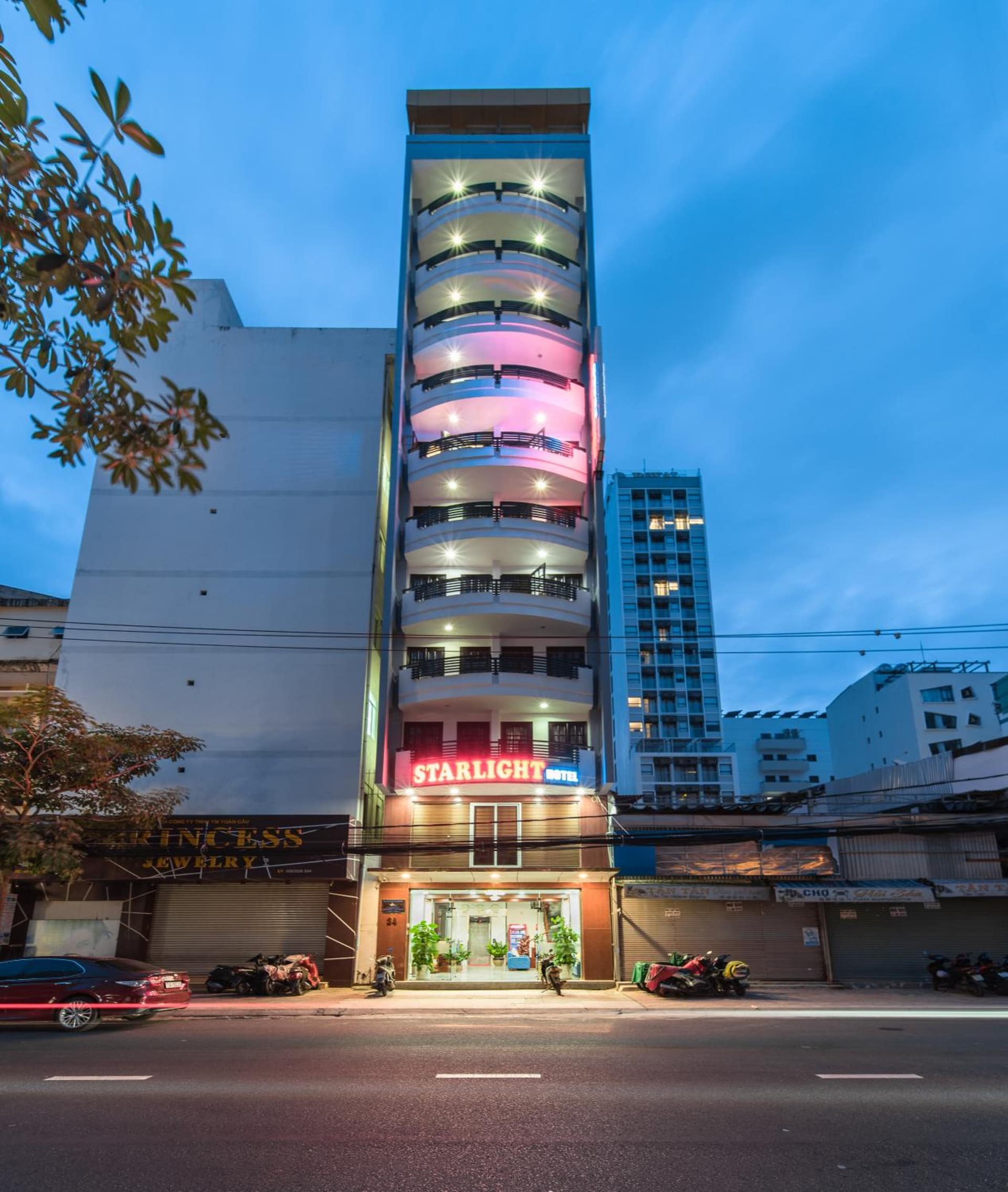 StarLight Nha Trang