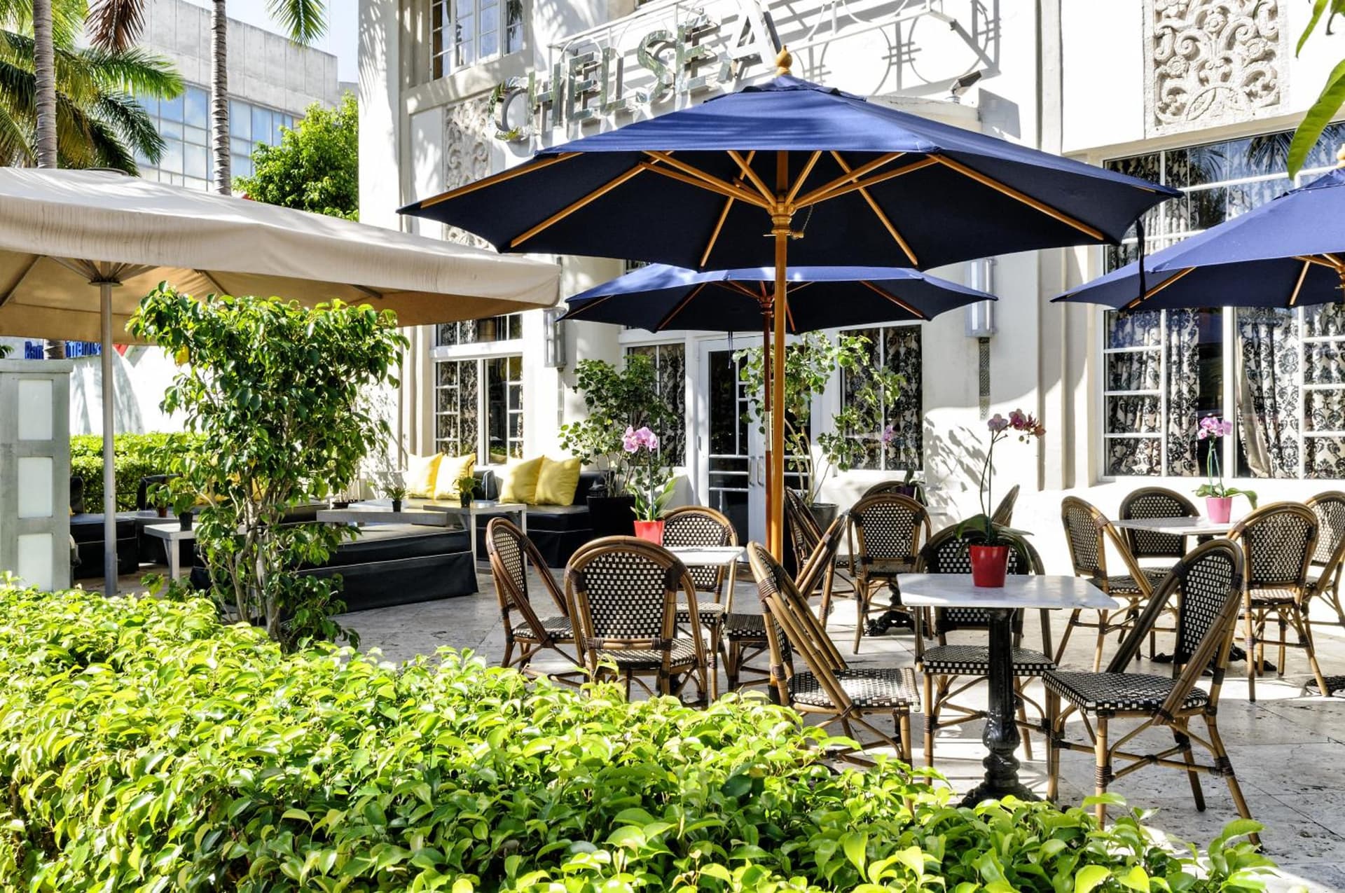 outdoor seating area