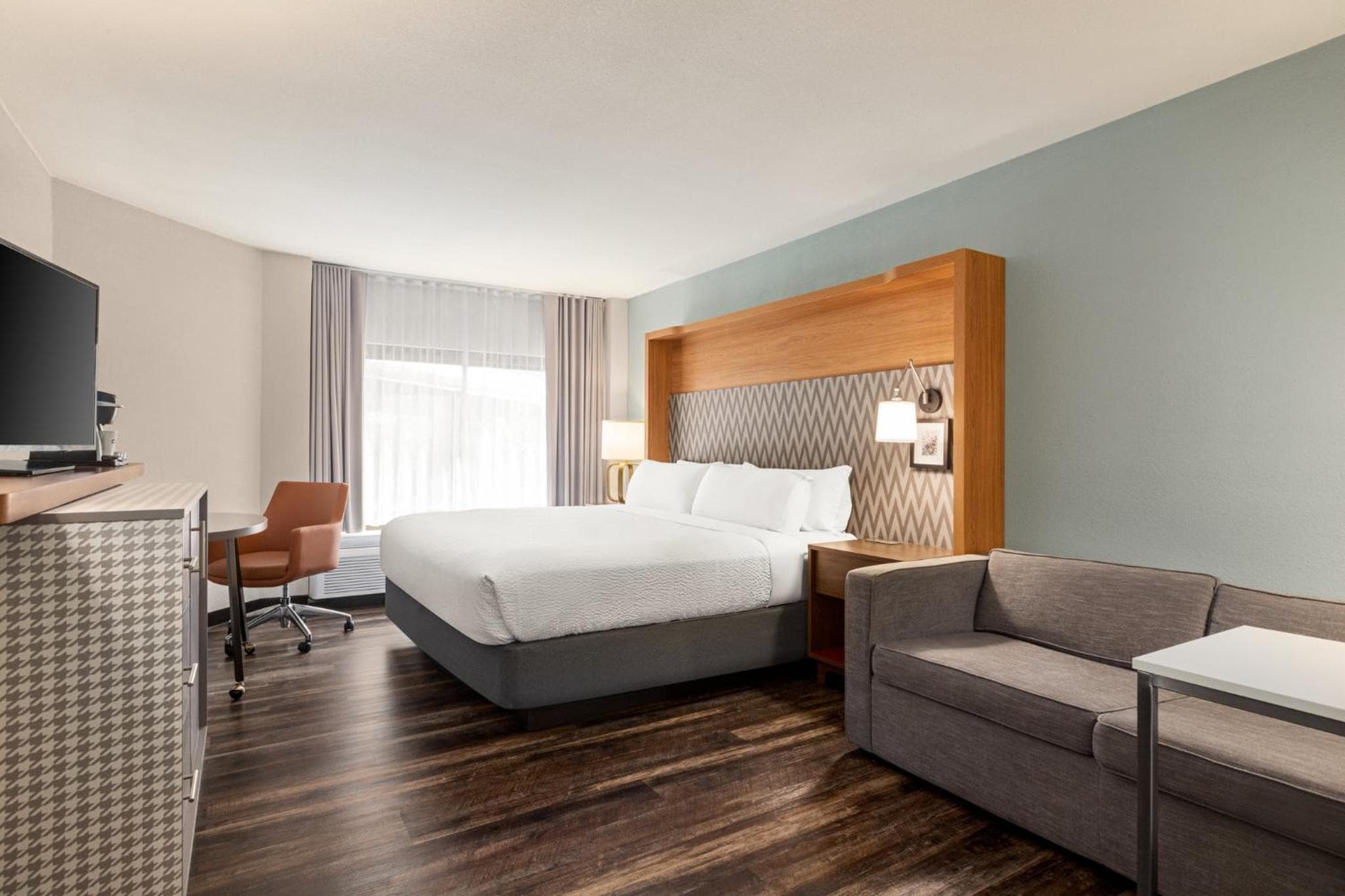 Holiday Inn Orlando International Airport by IHG