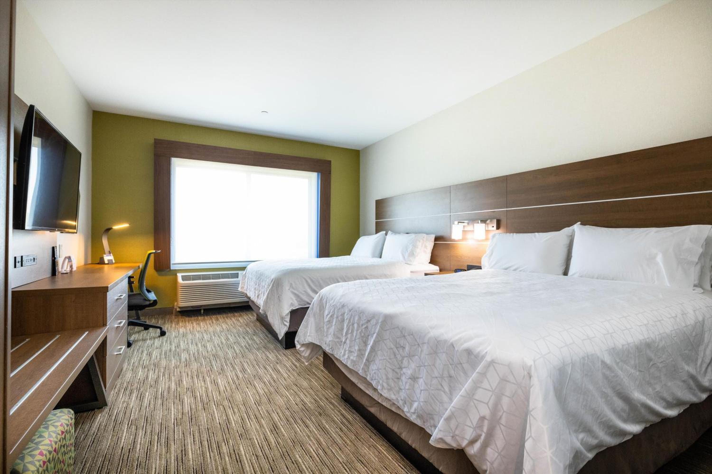 Holiday Inn Express & Suites - San Jose Silicon Valley by IHG
