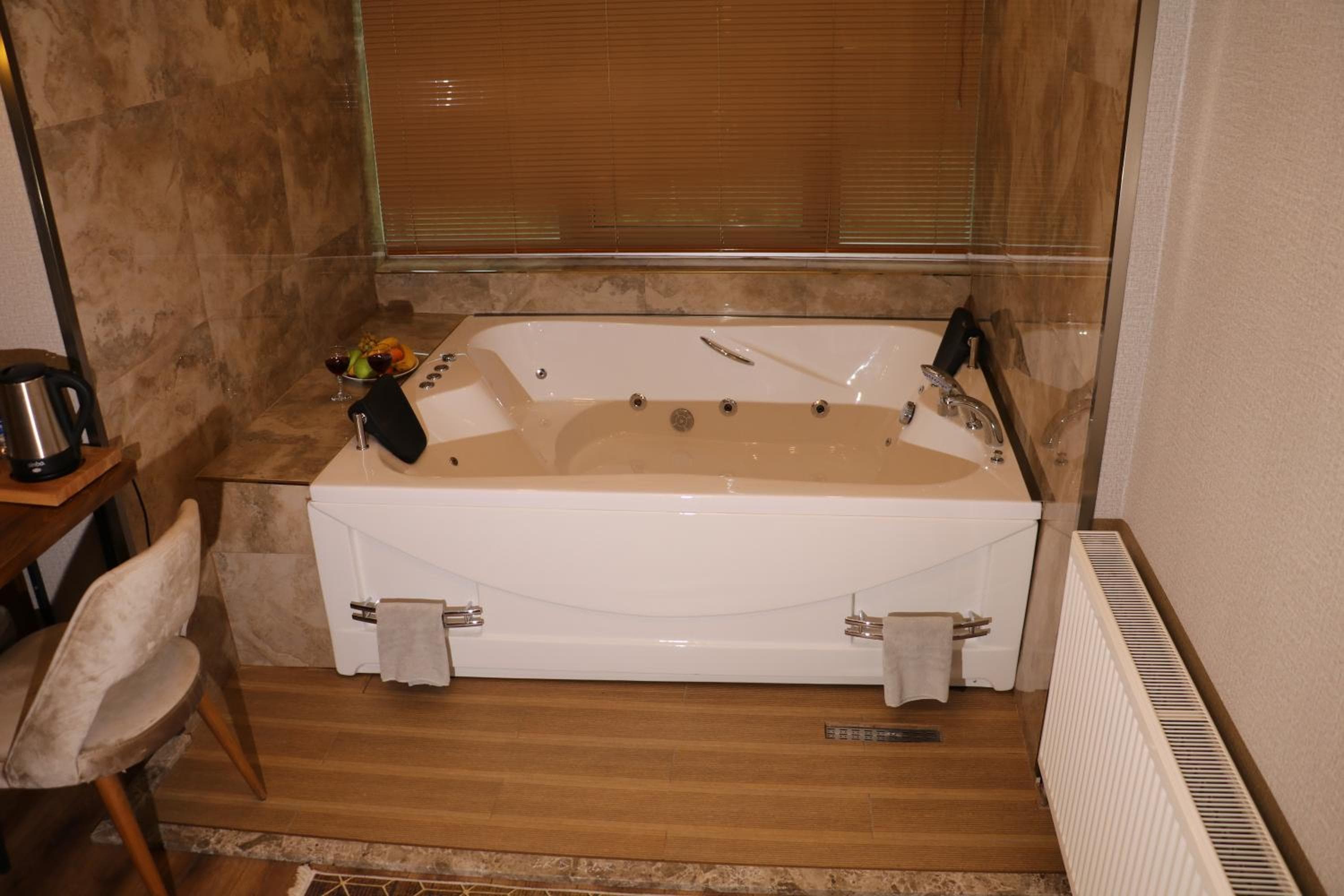 Zengin City Hotel