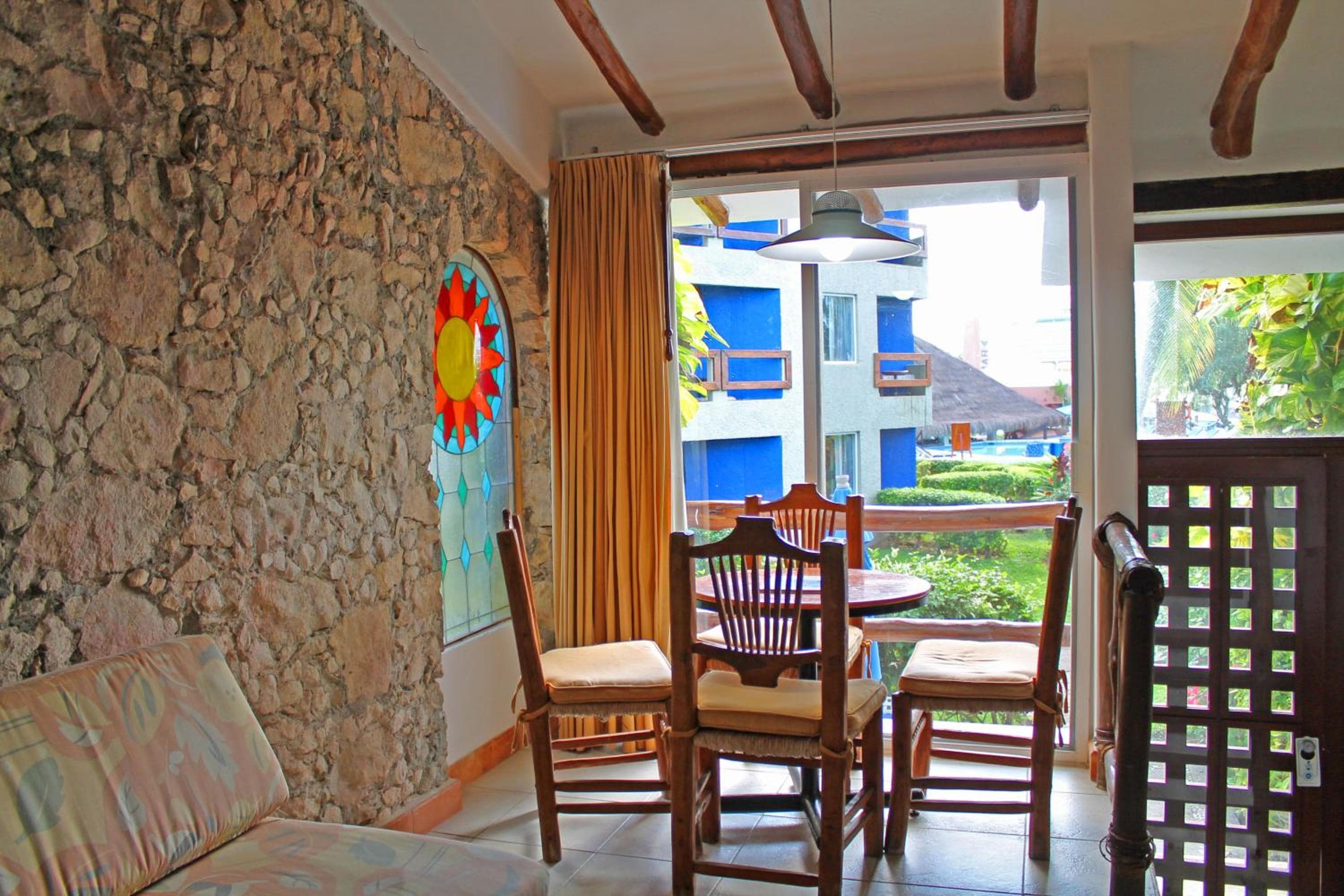 Casa del Mar Cozumel Hotel & Dive Resort with free access to an exclusive beach club