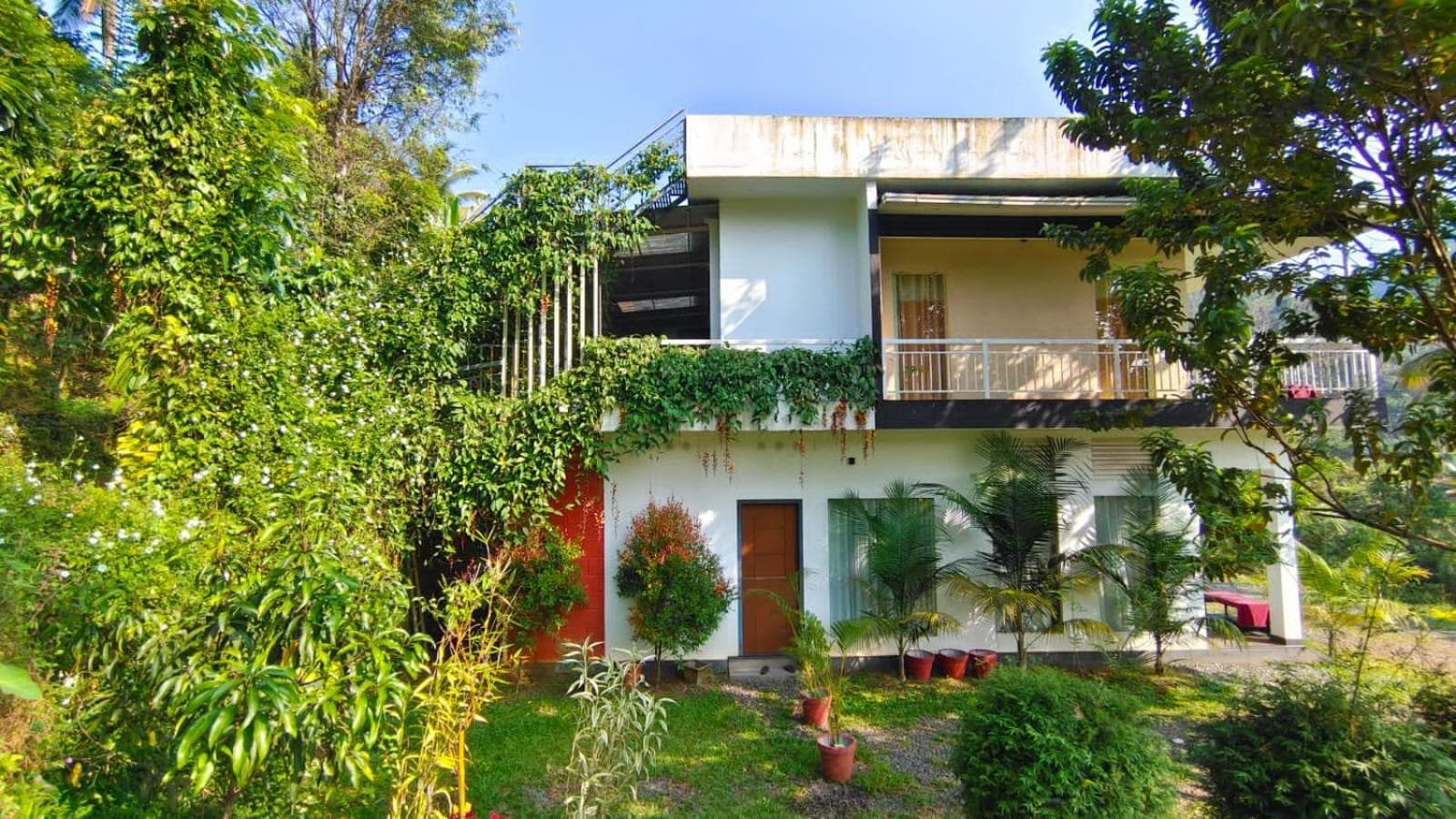Riverbench Homestay Munnar, Anaviratty