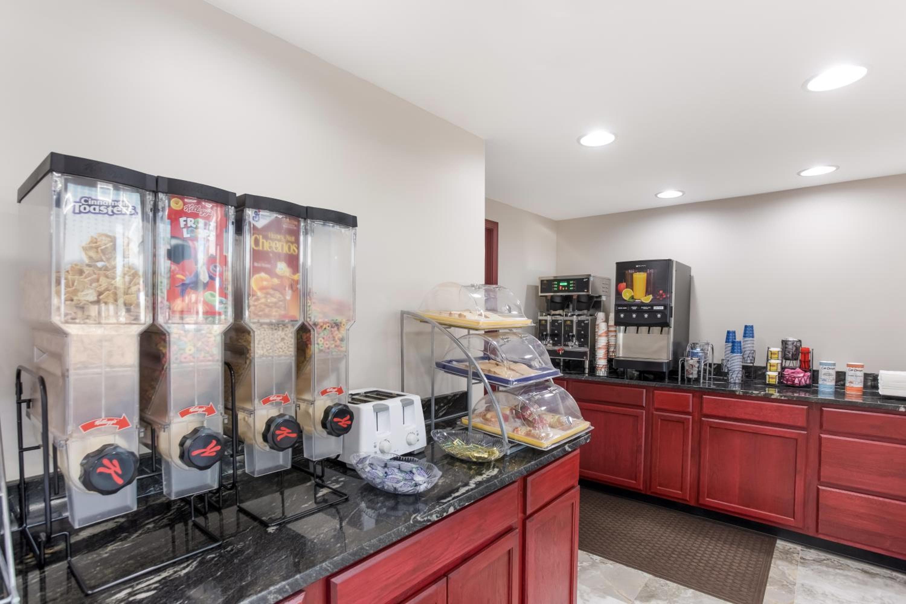 Econo Lodge Cave City