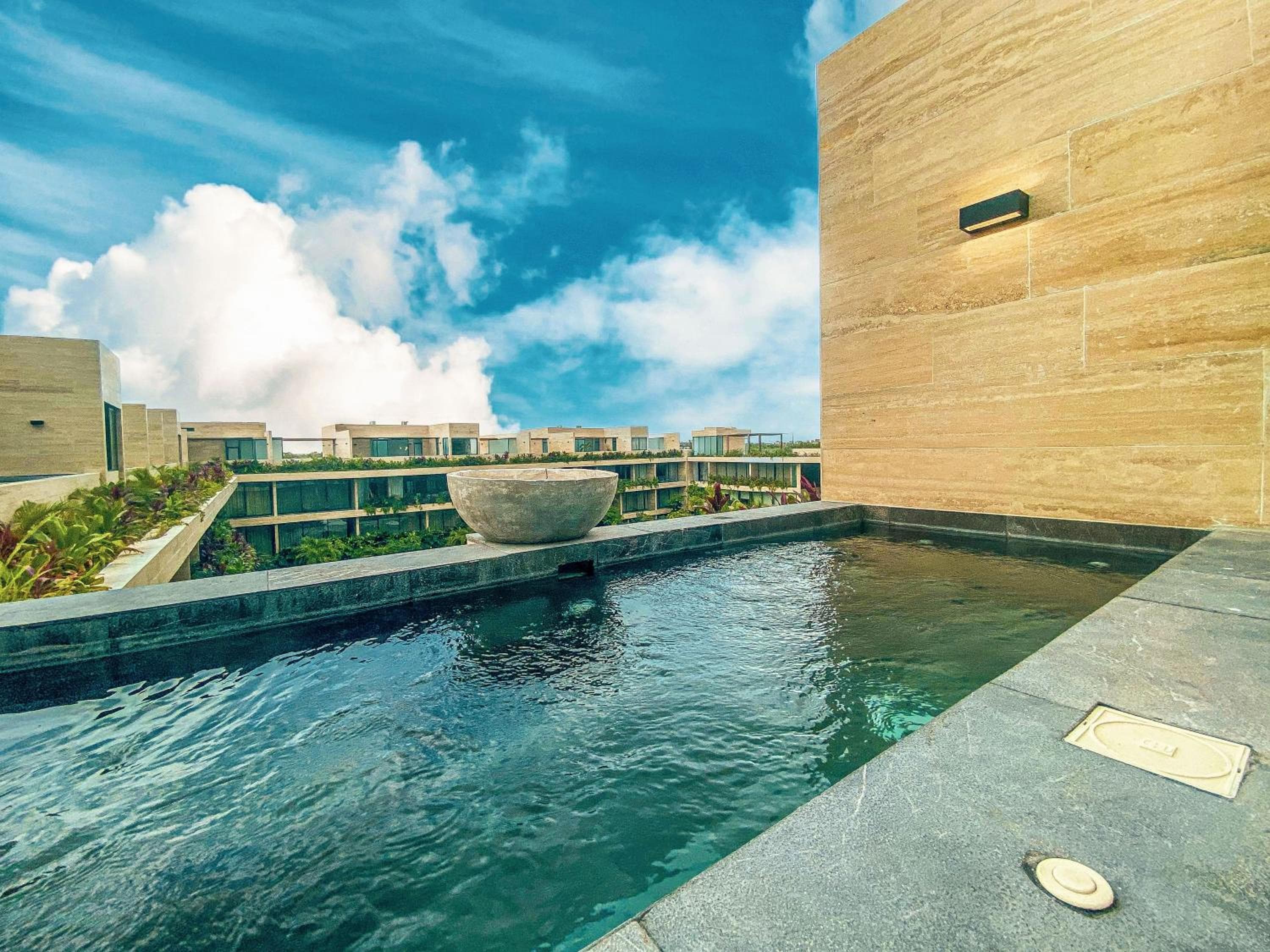 Mistiq Tulum