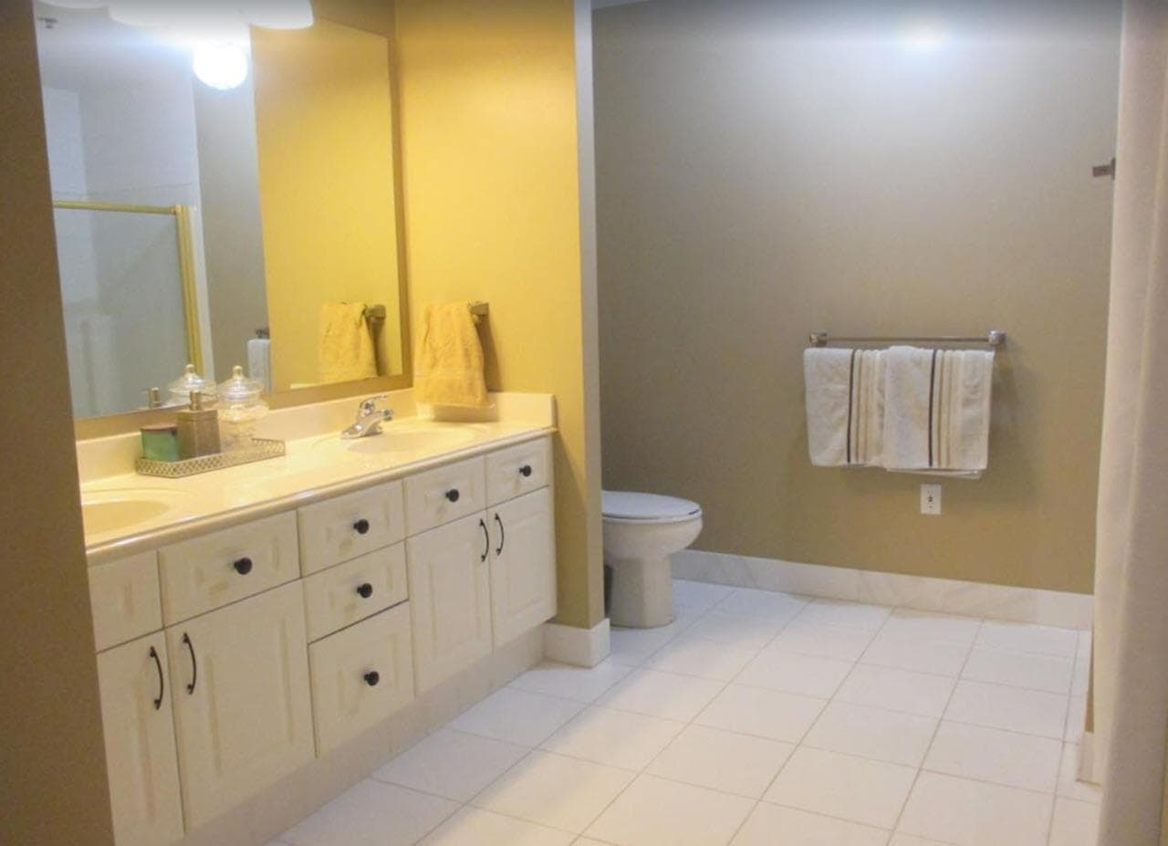 3/3 Condo on Texas Motor Speedway