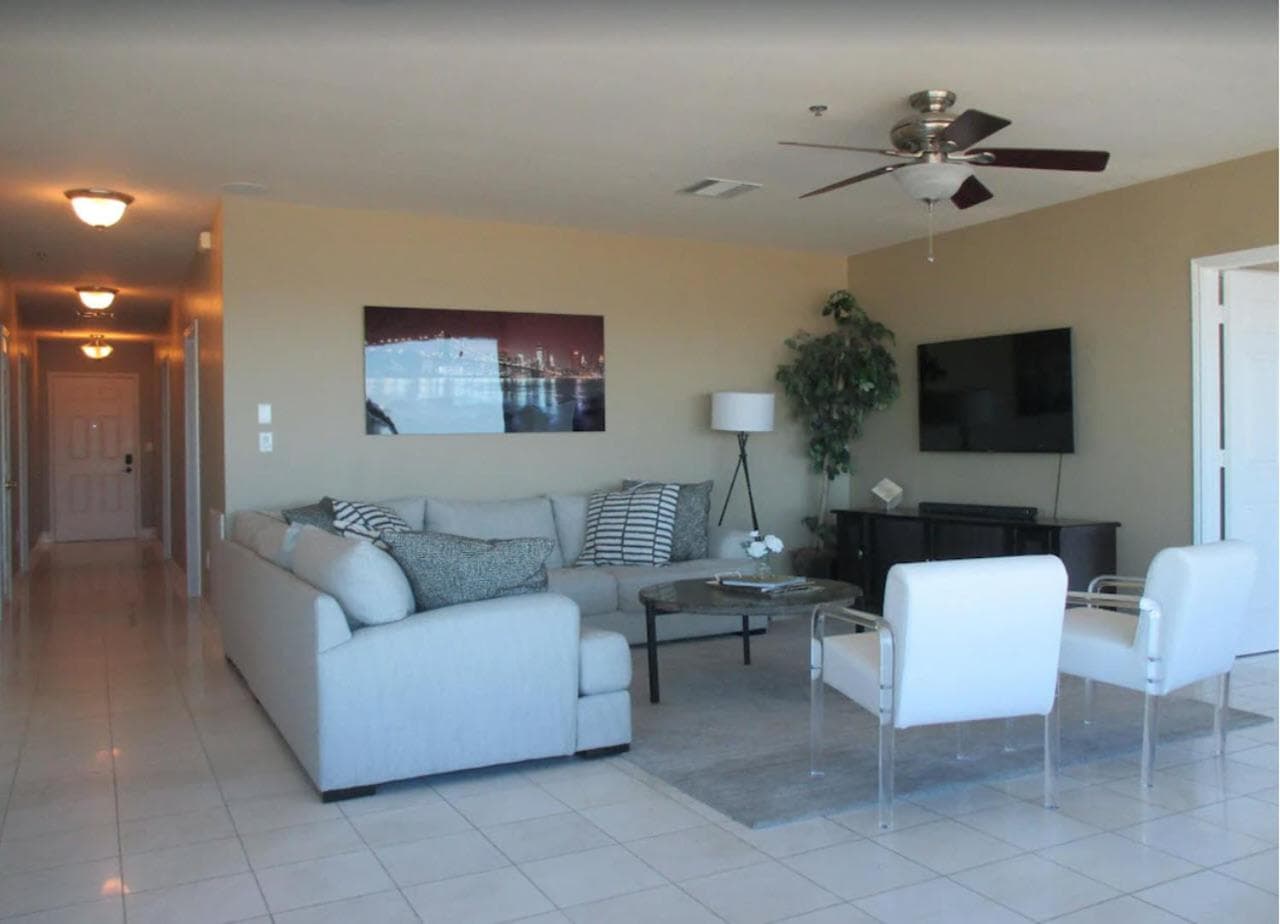 3/3 Condo on Texas Motor Speedway