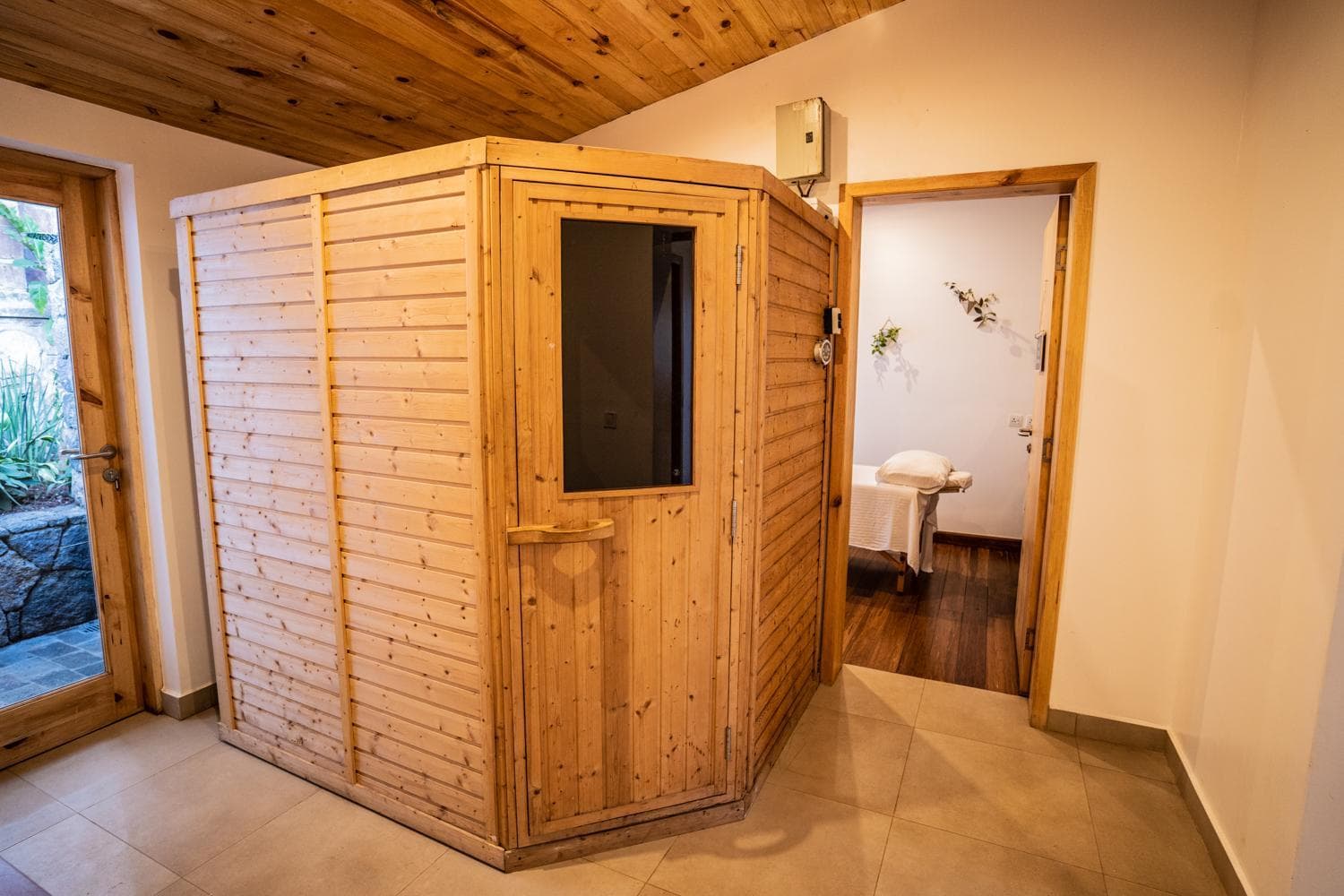 Heaven Boutique Hotel