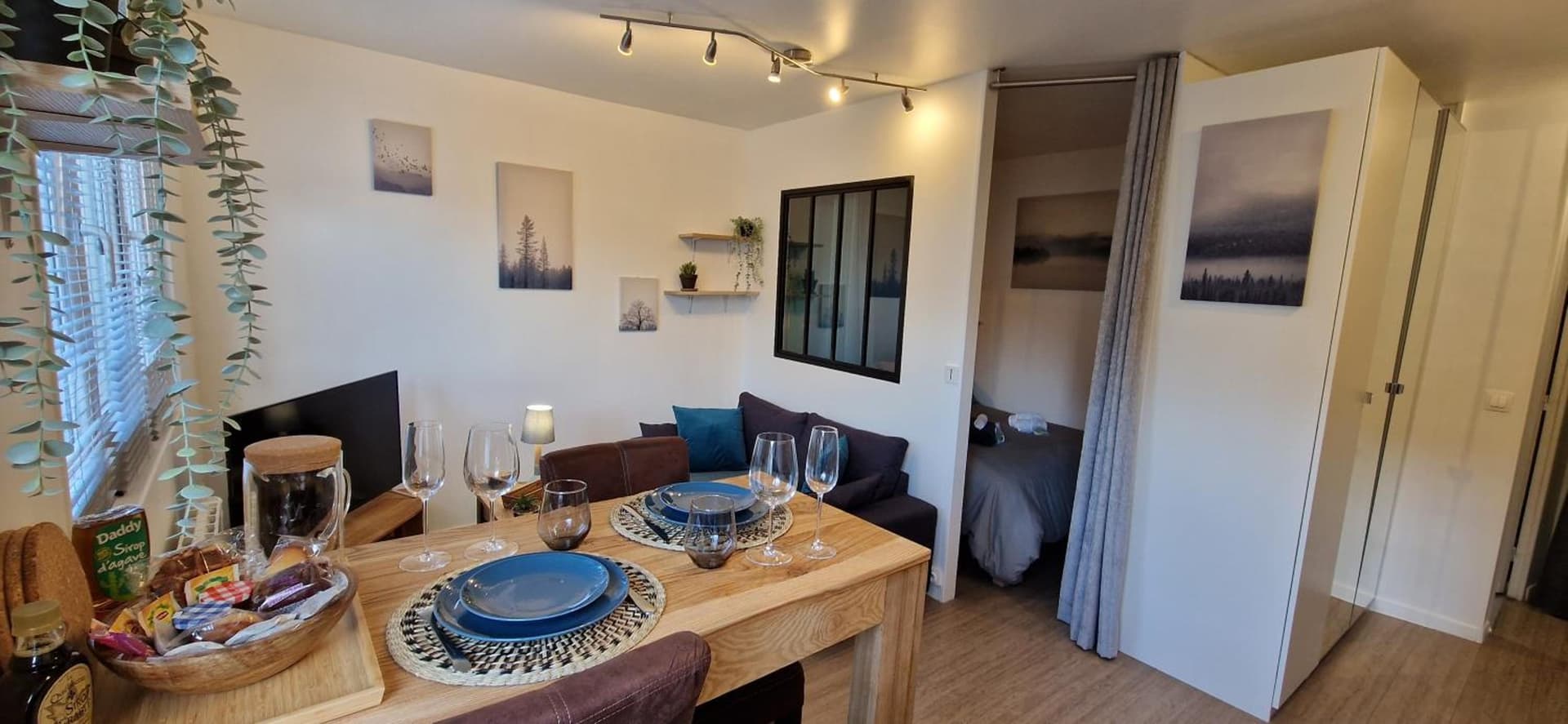 Beau studio très calme, parking privée gratuit, Netflix, Wifi