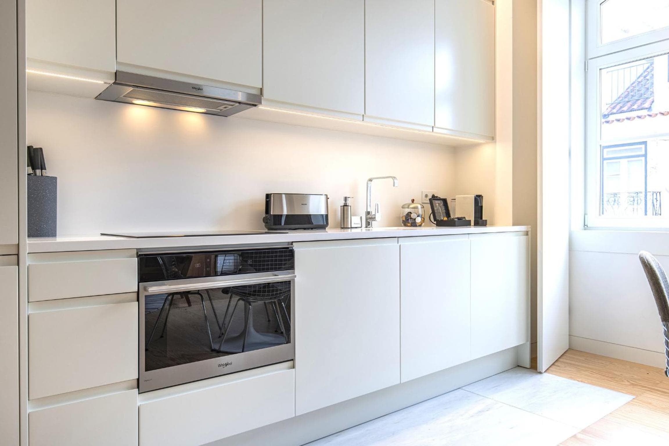 Ando Living - Douradores House