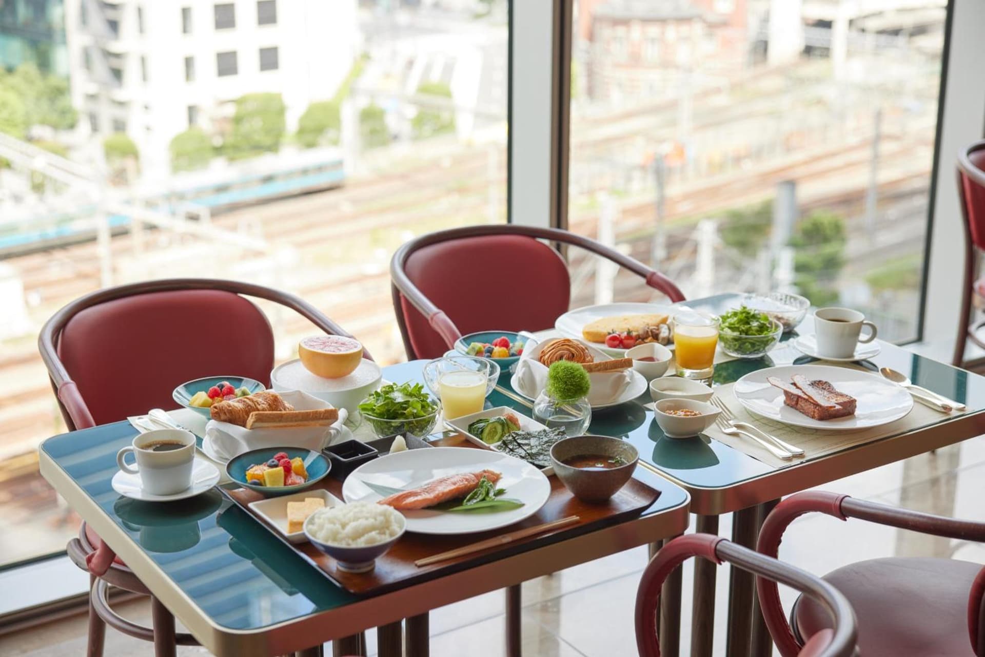 Four Seasons Hotel Tokyo at Marunouchi