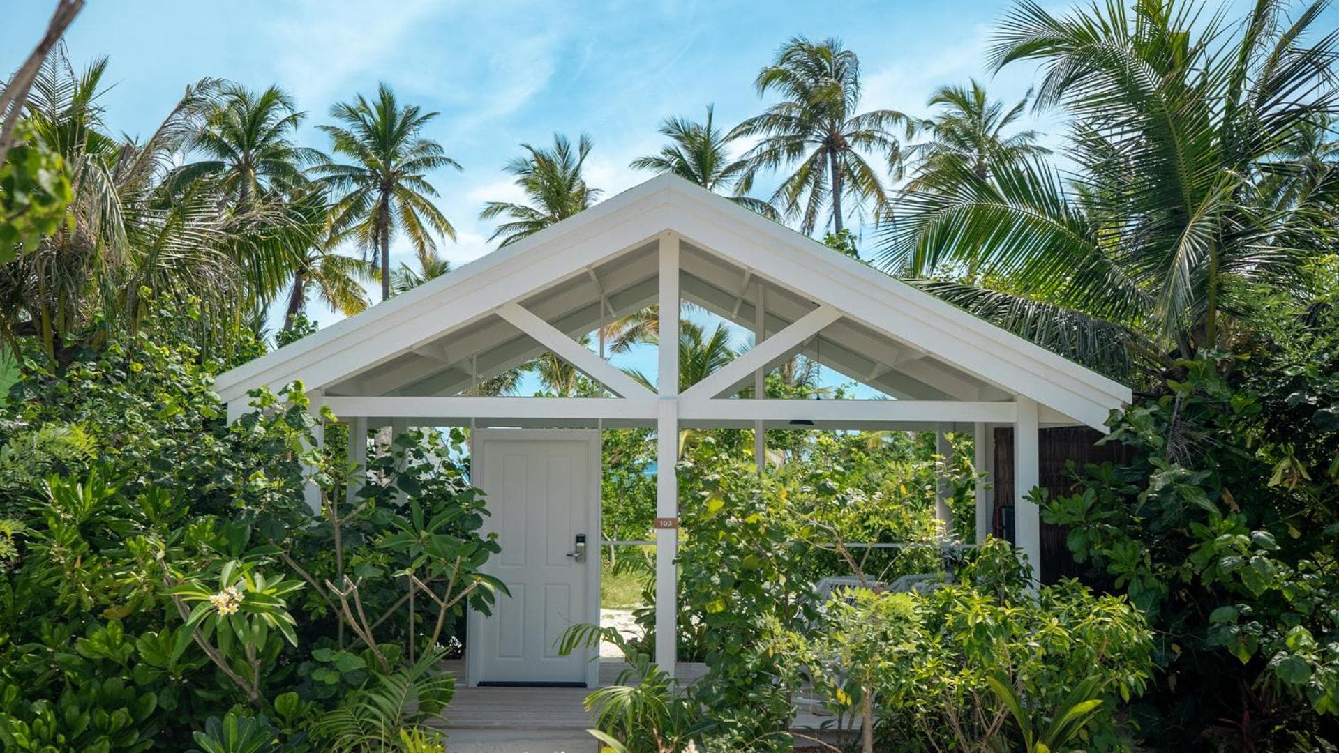 Oaga Art Resort Maldives - All Inclusive