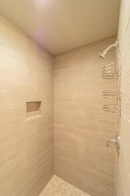 Delightful, new townhome downtown