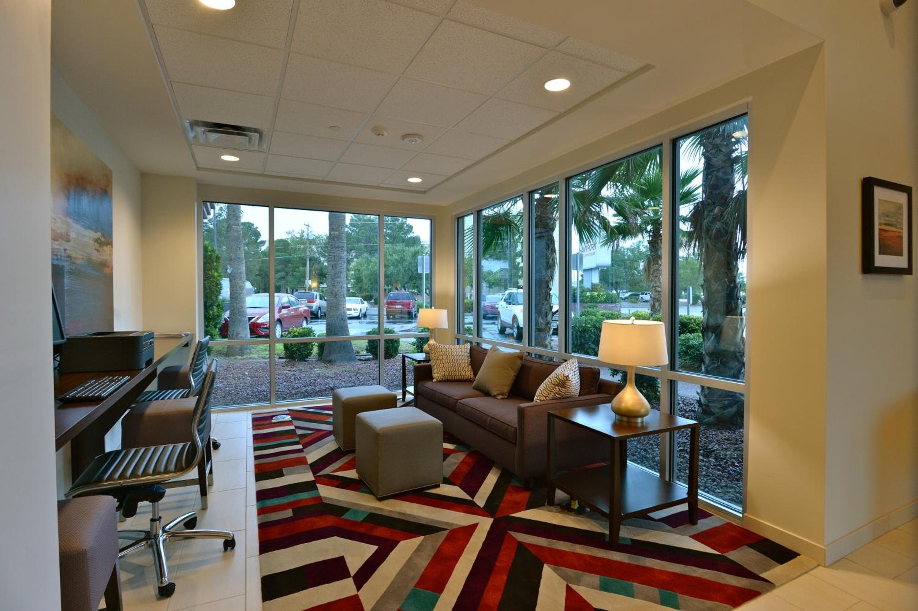 Hawthorn Extended Stay by Wyndham El Paso