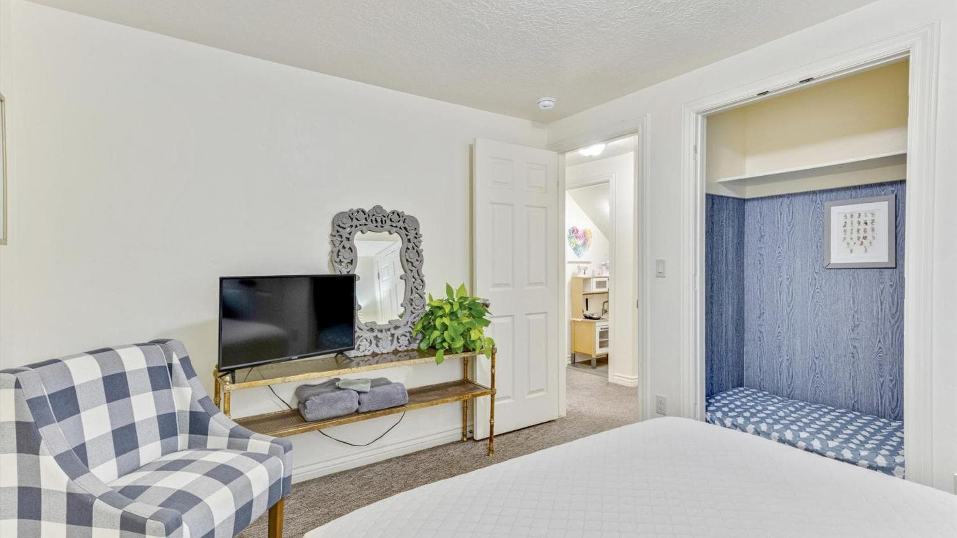 Play & Gather in Luxury,Pets too! Close to it Everything!