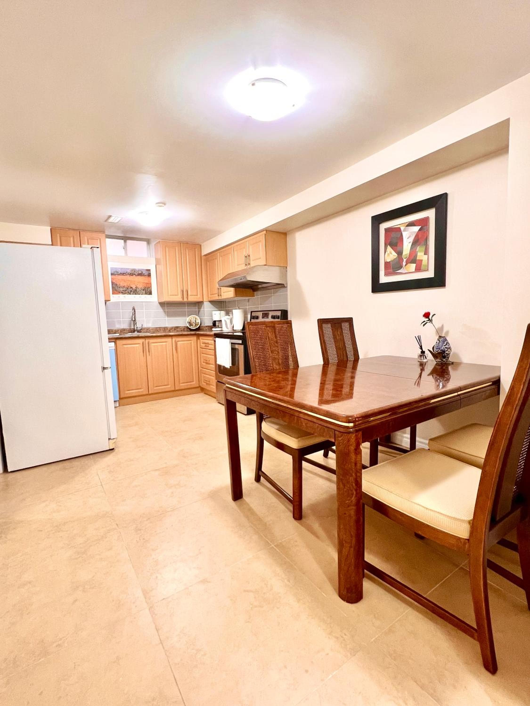 Cozy Rooms in Bright Walkout Suite - Newly Renovated in 2026