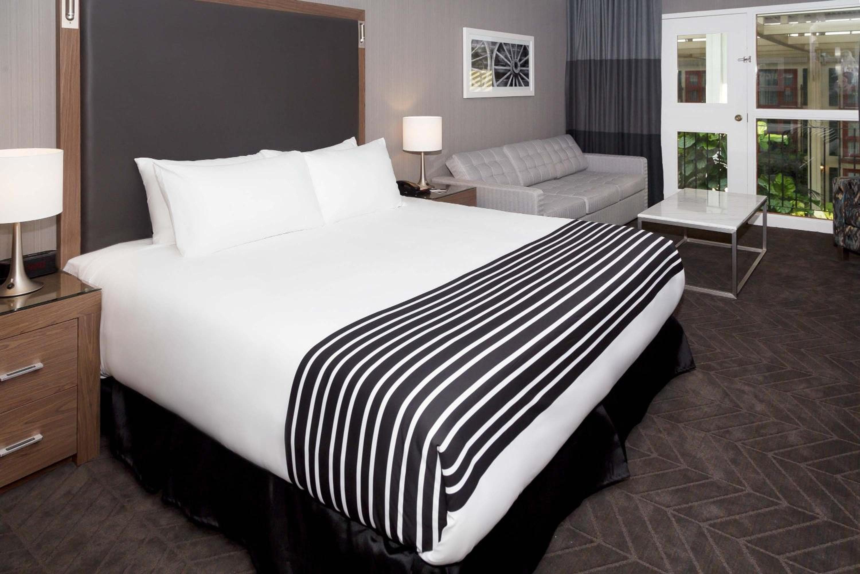 Sandman Signature Lethbridge Lodge