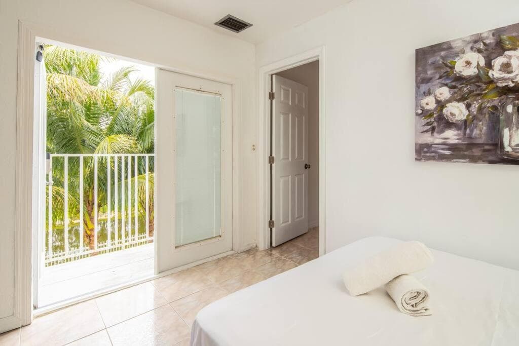 Waterfront 2-Story Villa with Heated Pool