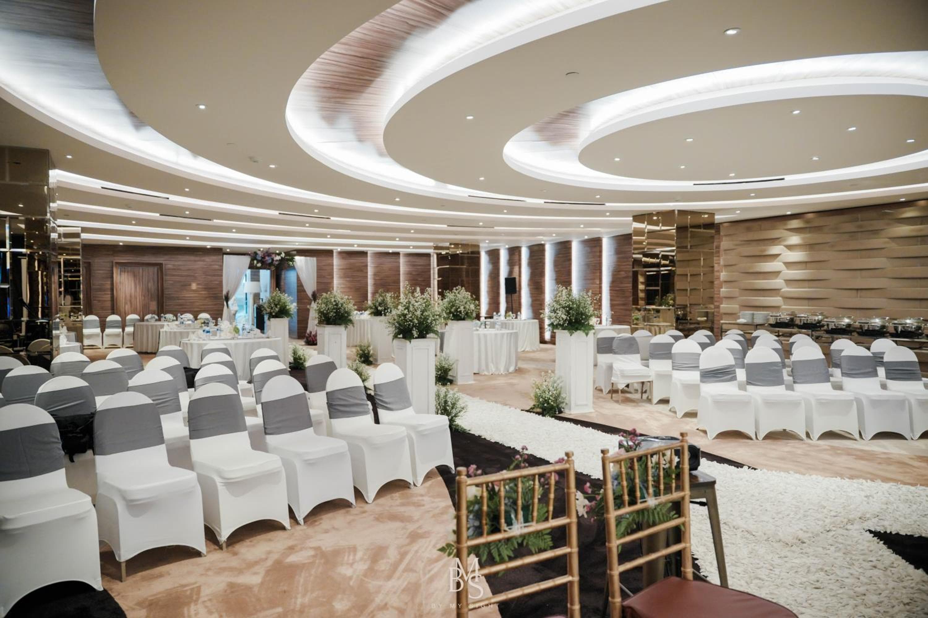 meeting & event spaces