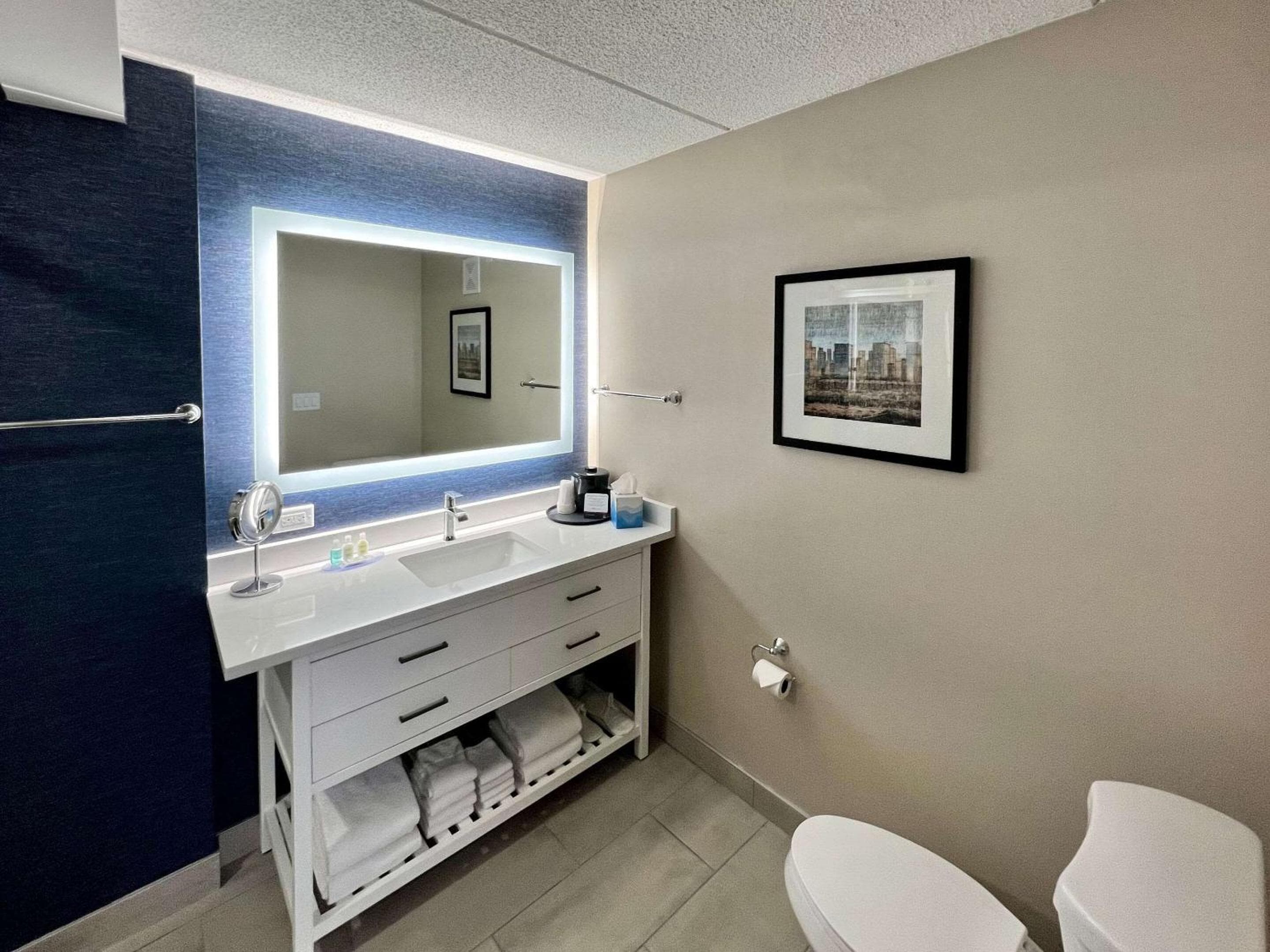 Clarion Hotel & Convention Center Joliet
