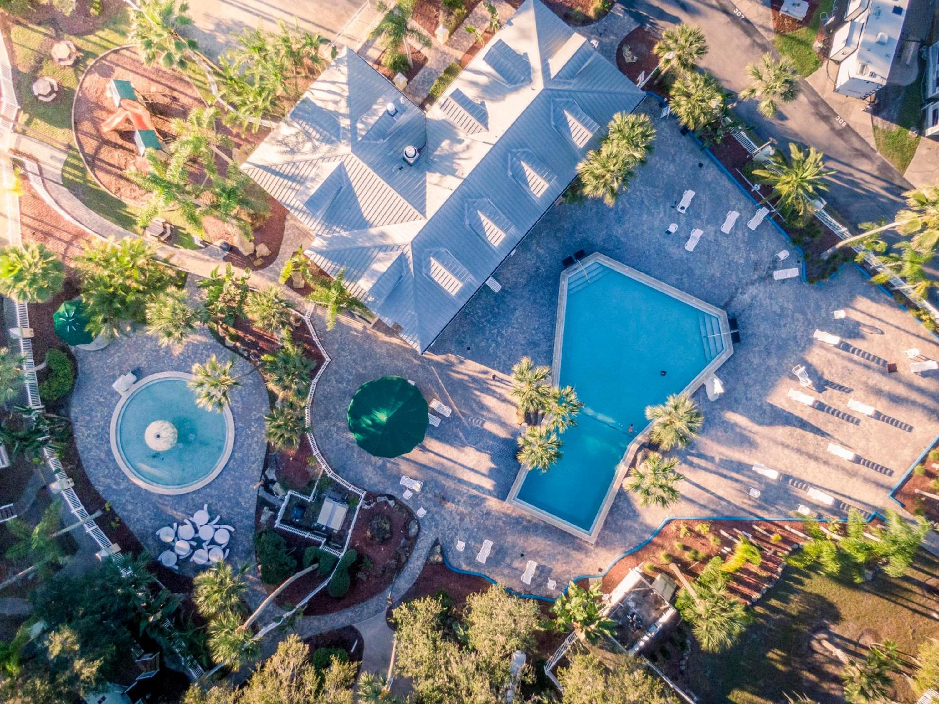 Tropical Palms Resort