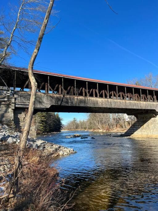 Saco Riverside Apt Modern & Cozy 3 bedroom 3rd flr