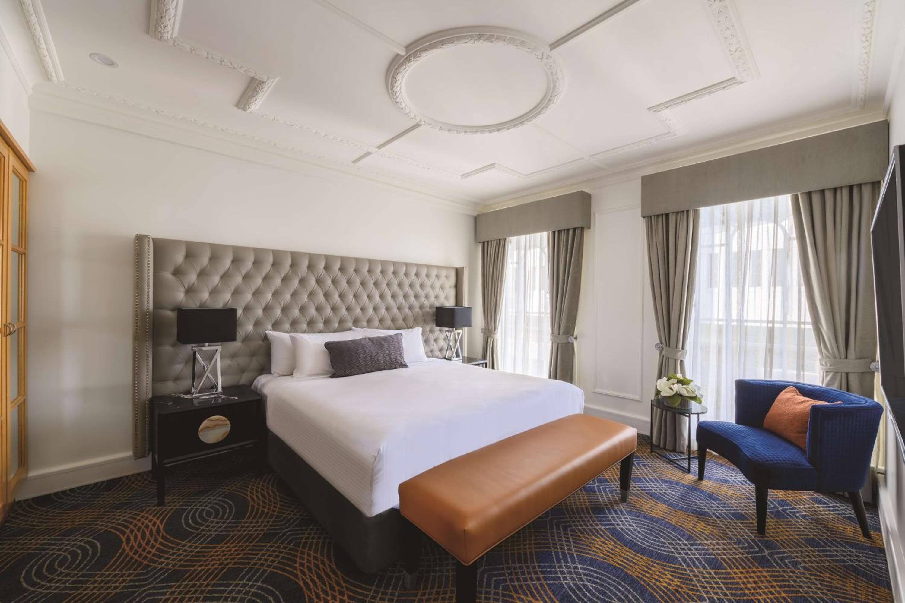 The Savoy Hotel on Little Collins Melbourne