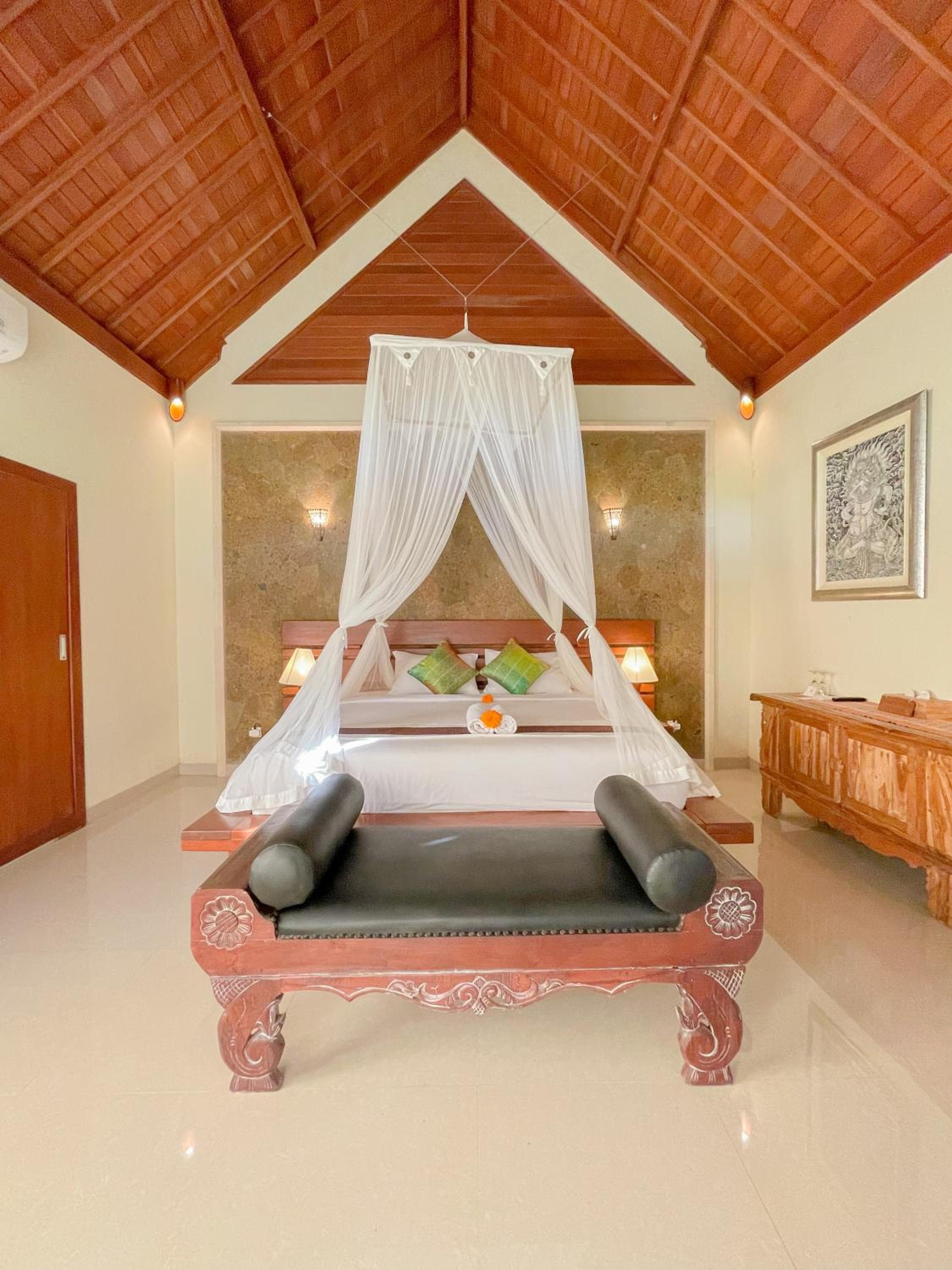 Mirah Guest House