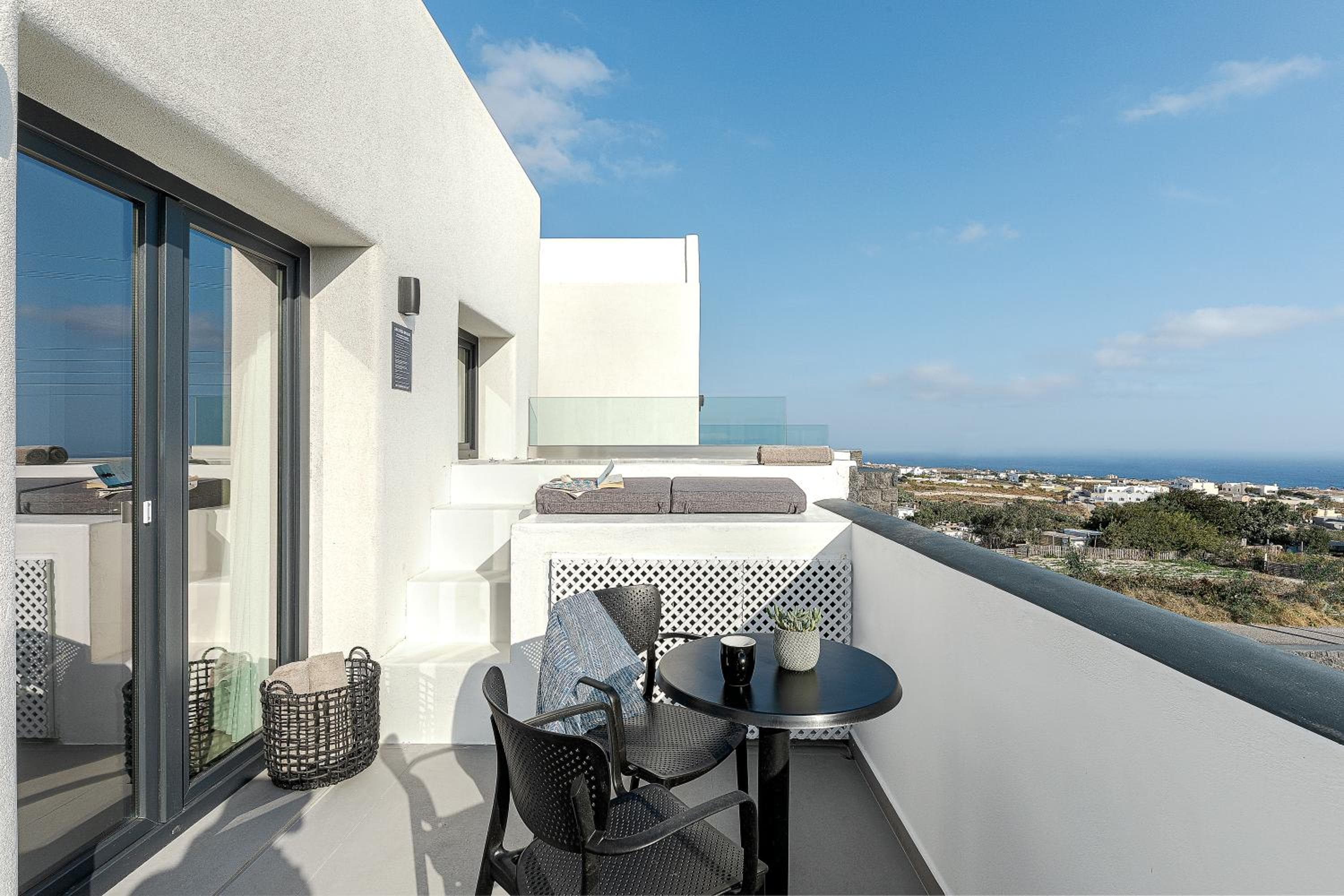 Onyx Hotel & Suites