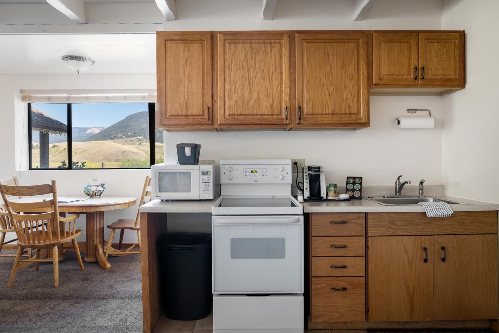 Elk Refuge Inn