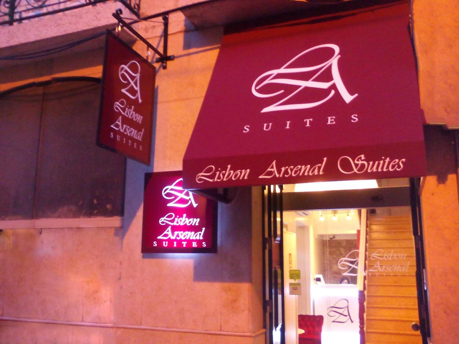 Lisbon Arsenal Suites