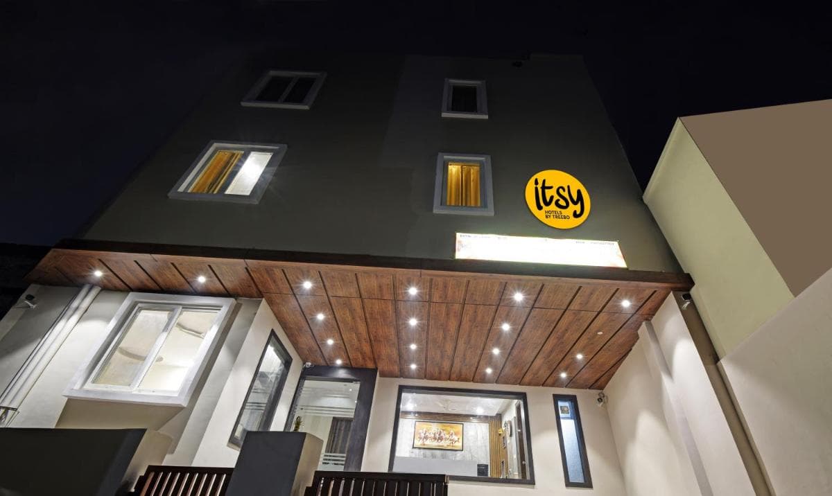 hotel building