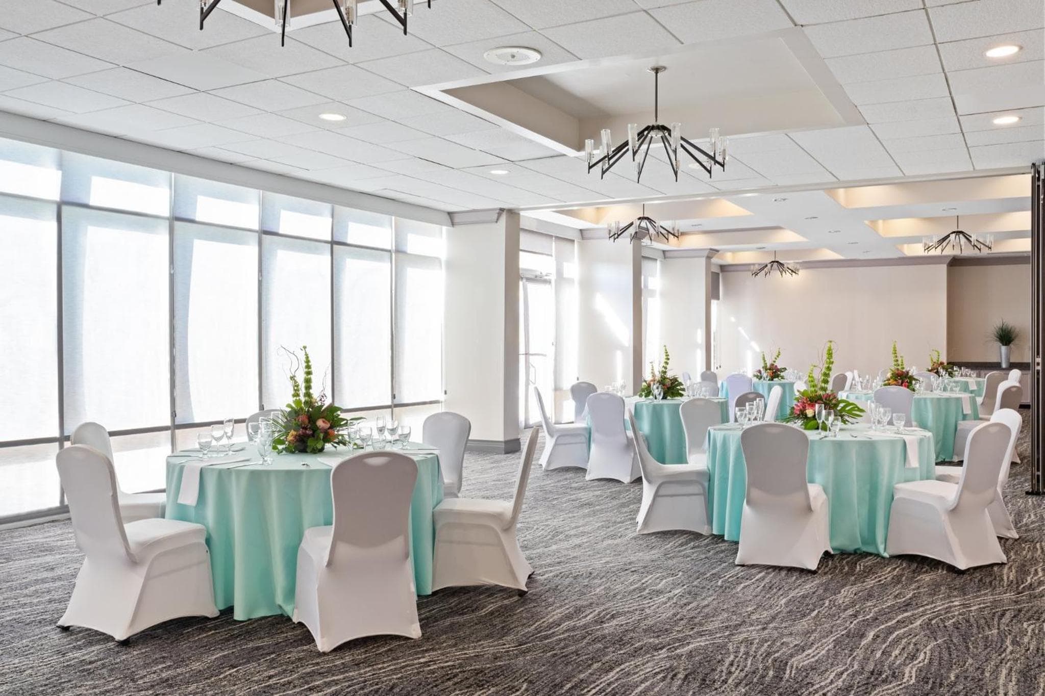 Crowne Plaza Melbourne-Oceanfront by IHG