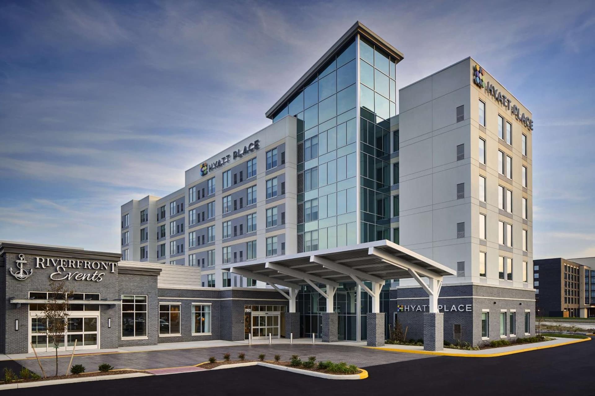 Hyatt Place Wilmington Riverfront