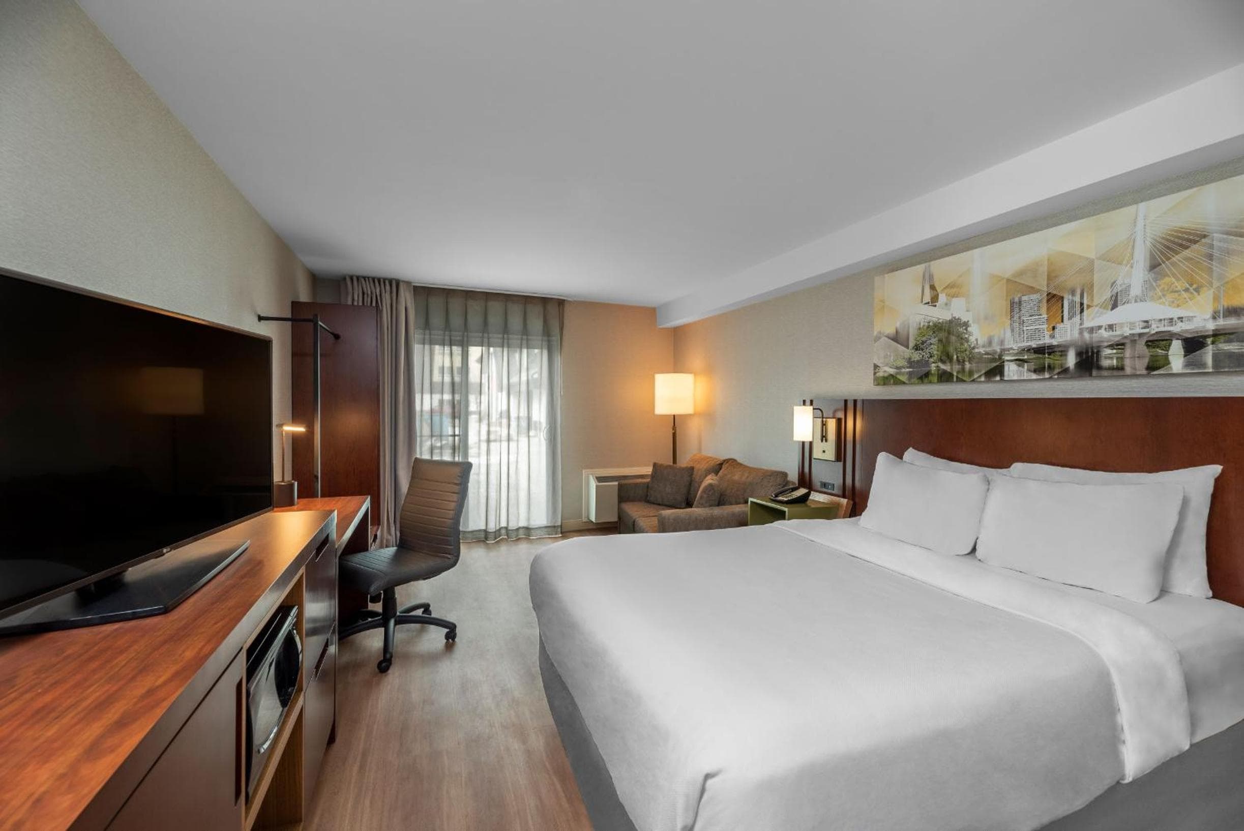 Comfort Inn Hamilton - Stoney Creek