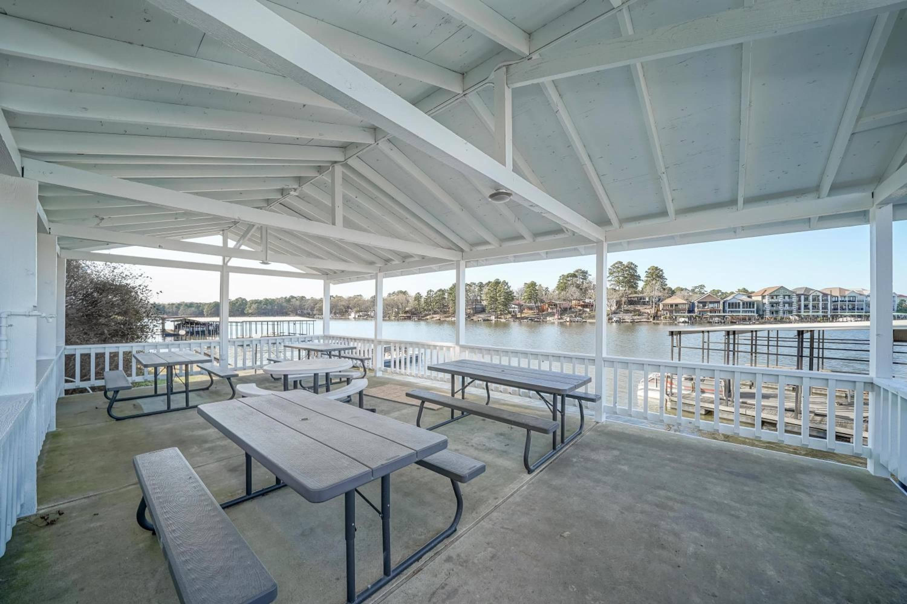 The Hamilton - Lakefront & Studio Suites, Hot Springs