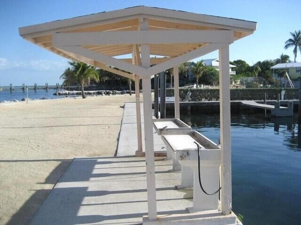 Islamorada Paradise Overlooking the Fabulous Florida Bay.