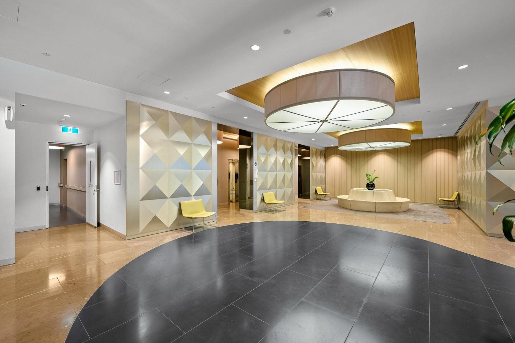 Exclusive Stays - Southbank Grand