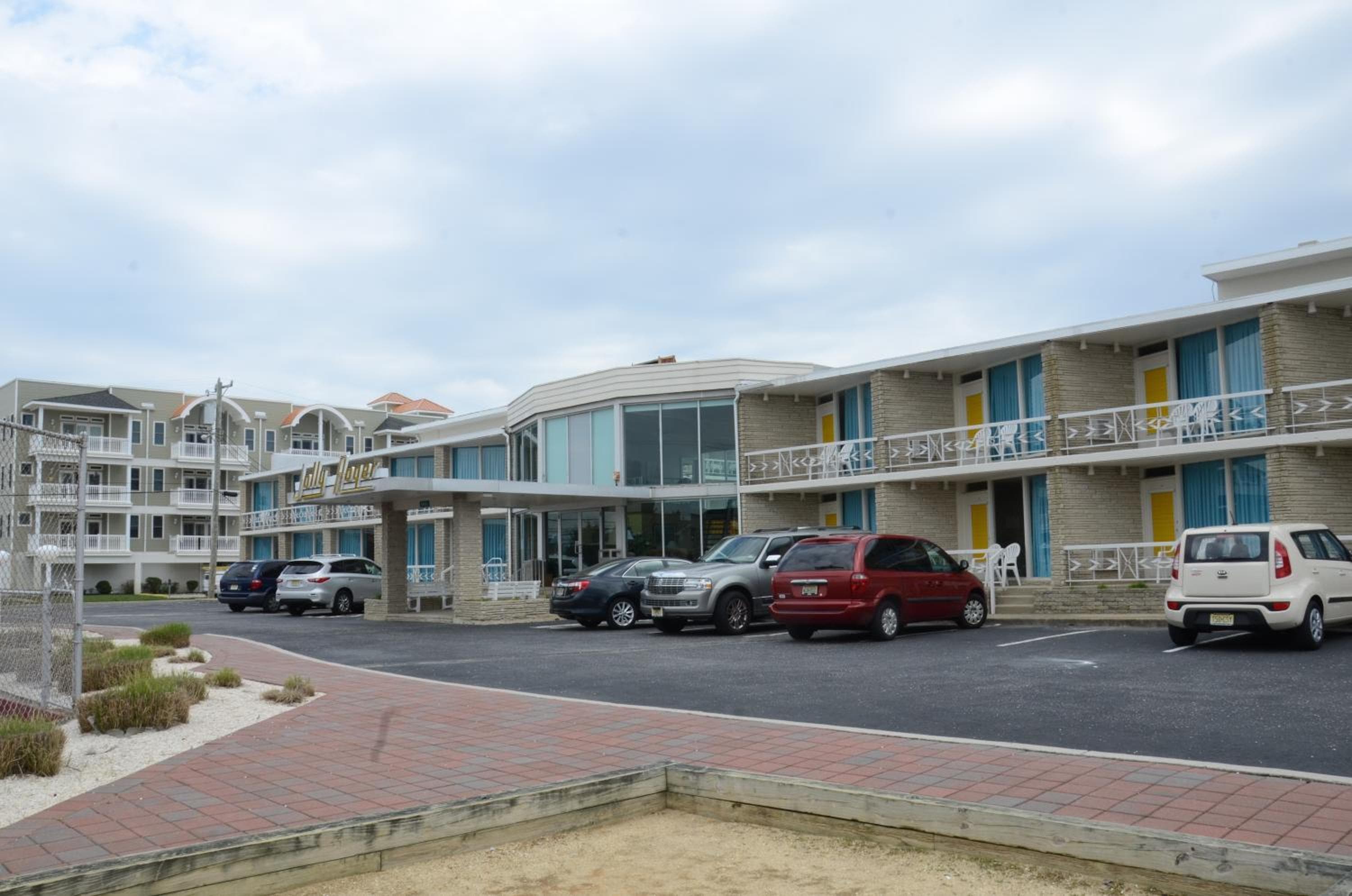 The Jolly Roger Motel