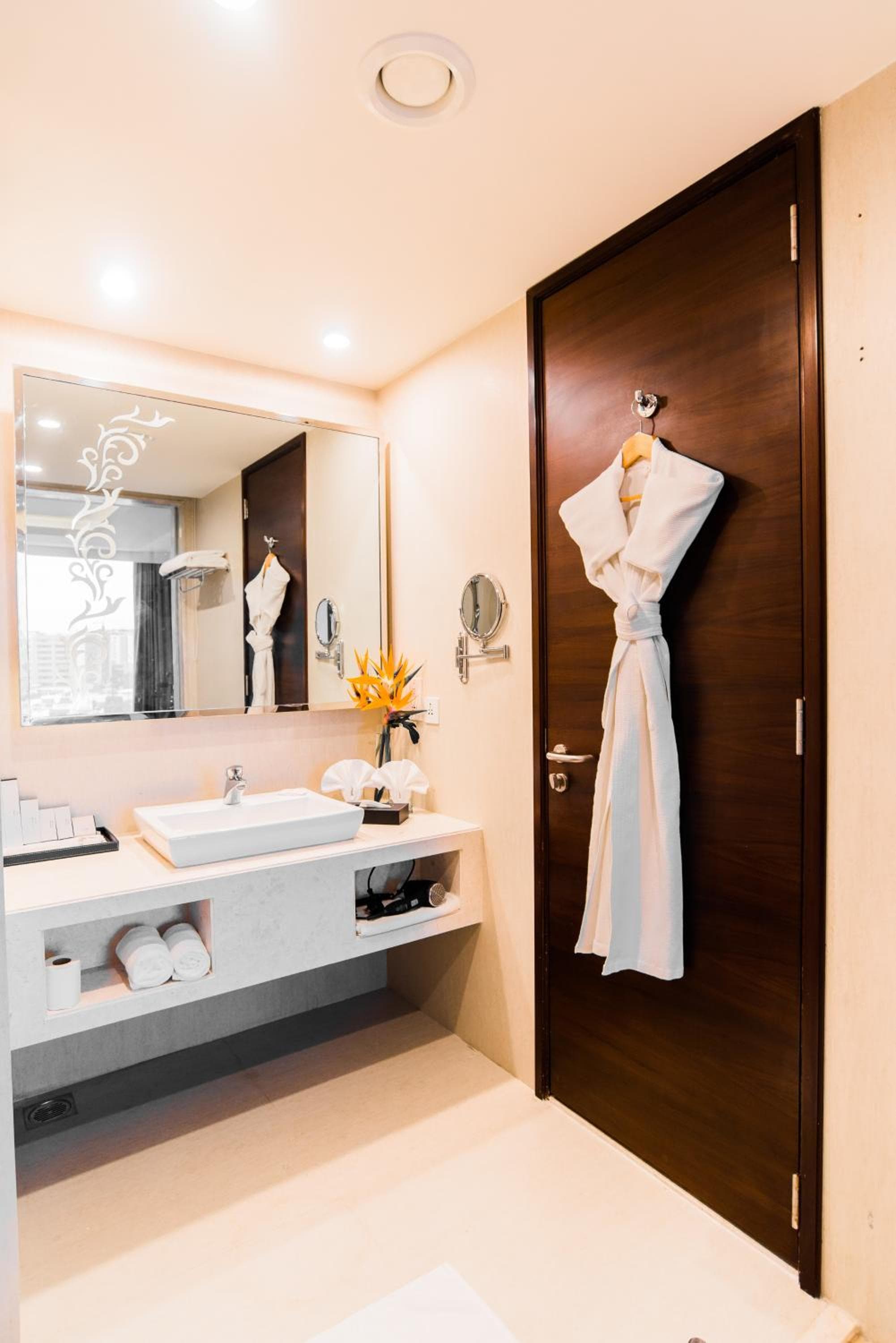 Howard Johnson By Wyndham, Hebbal, Bengaluru