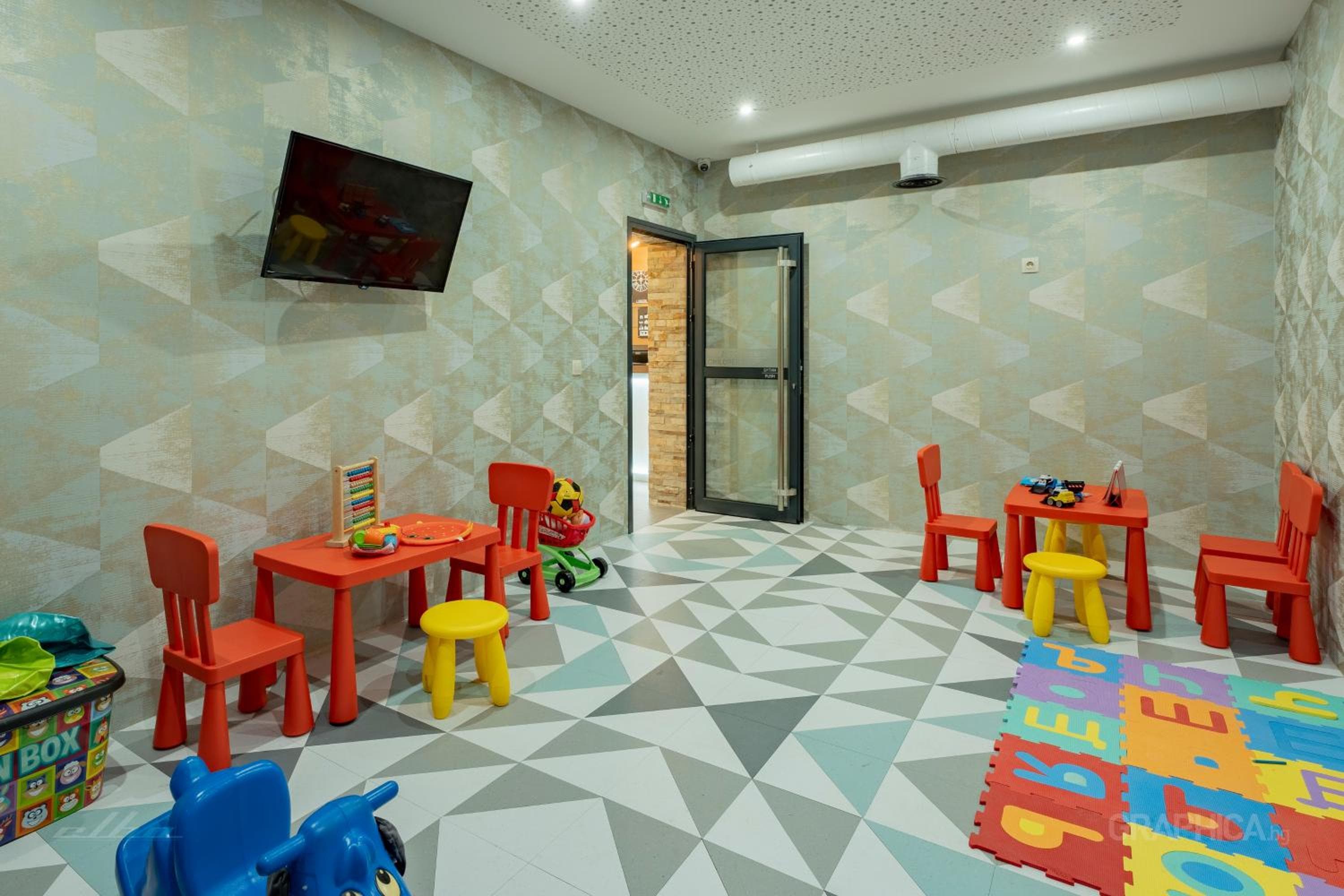 103 View Park Hotel