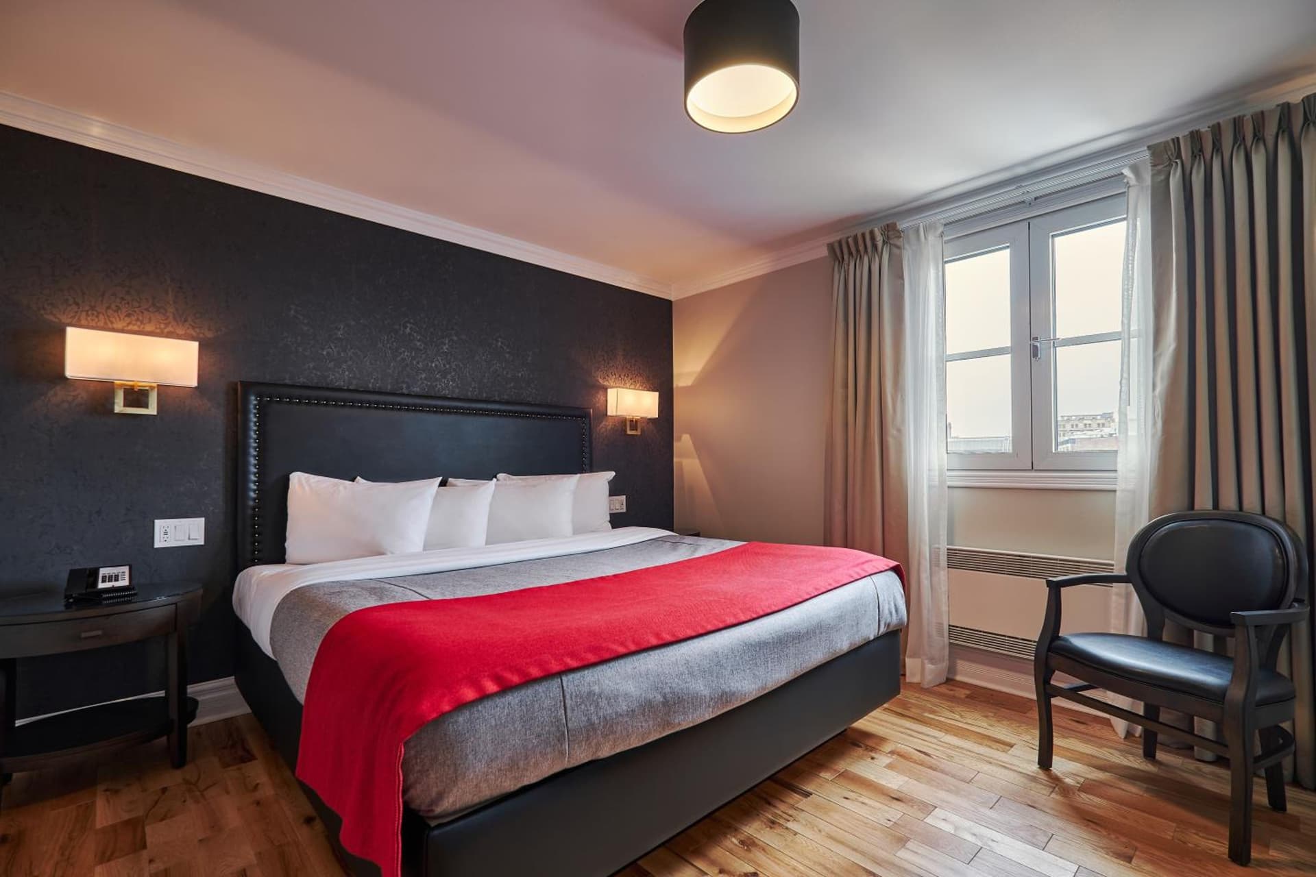 hotel room