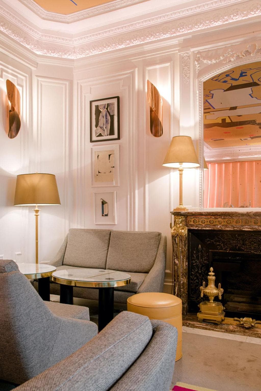 lounge