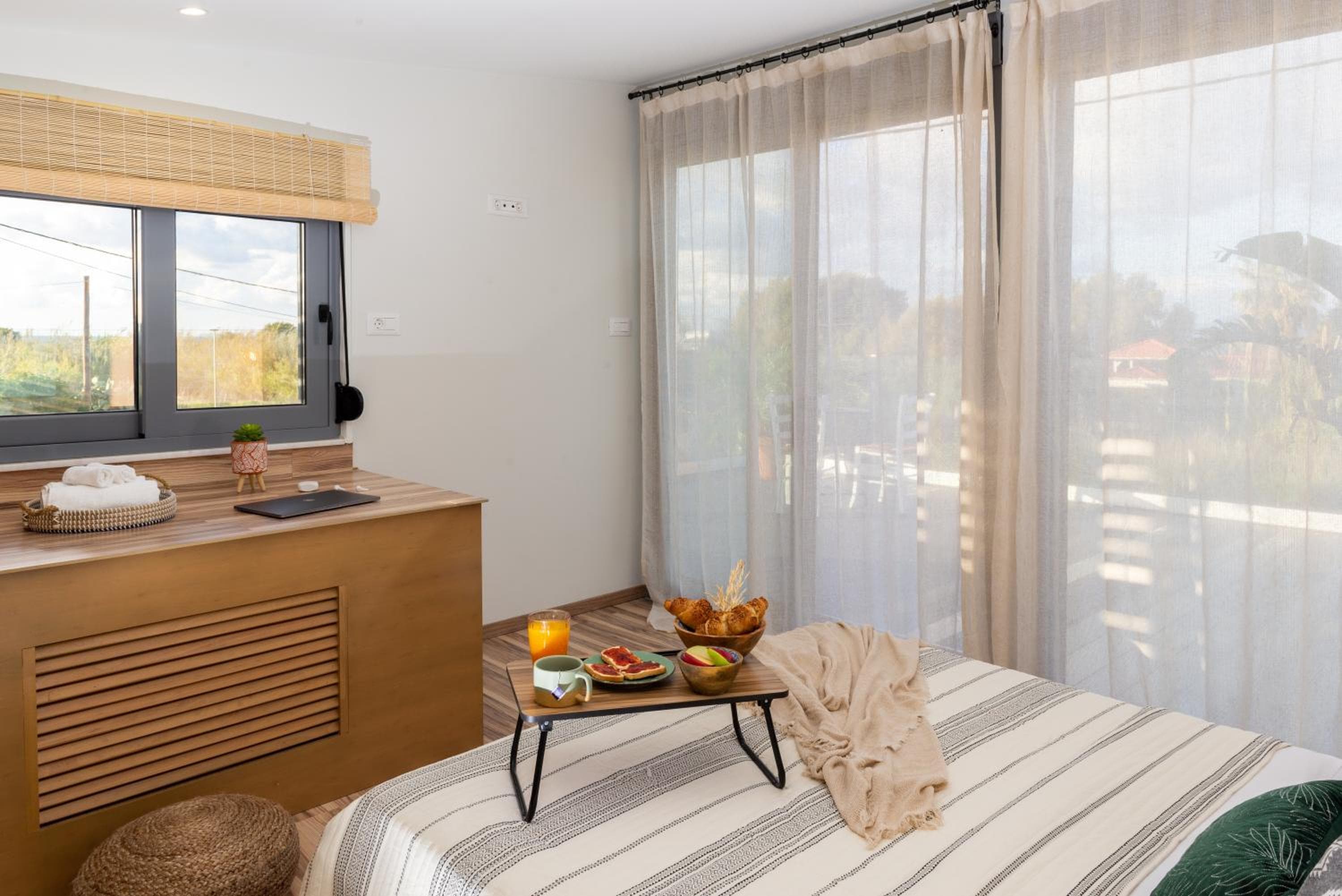 Antonakis Villa Secret Pool & Hot Tub Hideaway