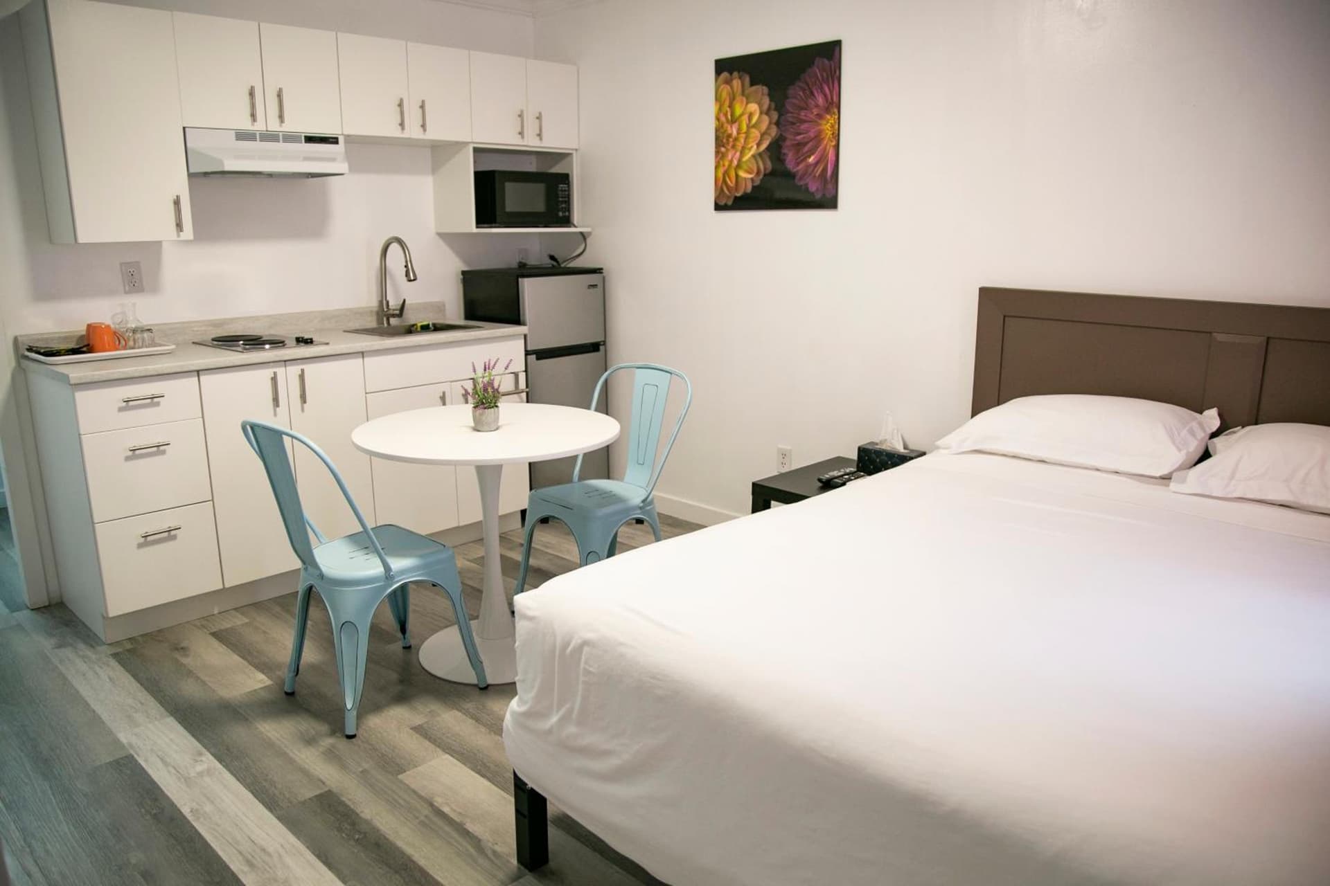 Westview Centre Motel Ltd