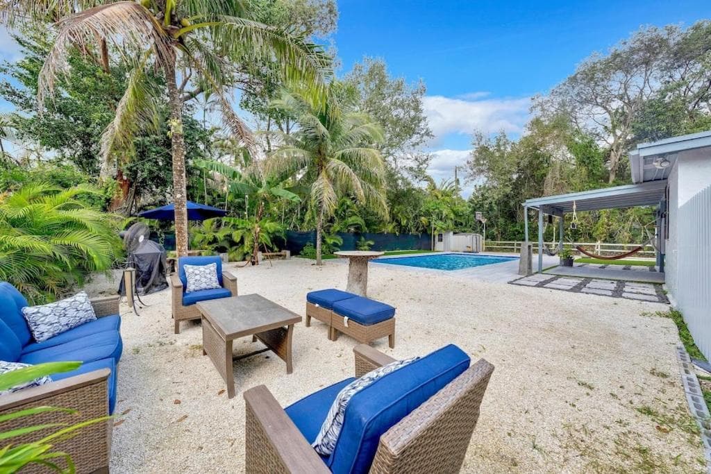 Farmhouse Miami