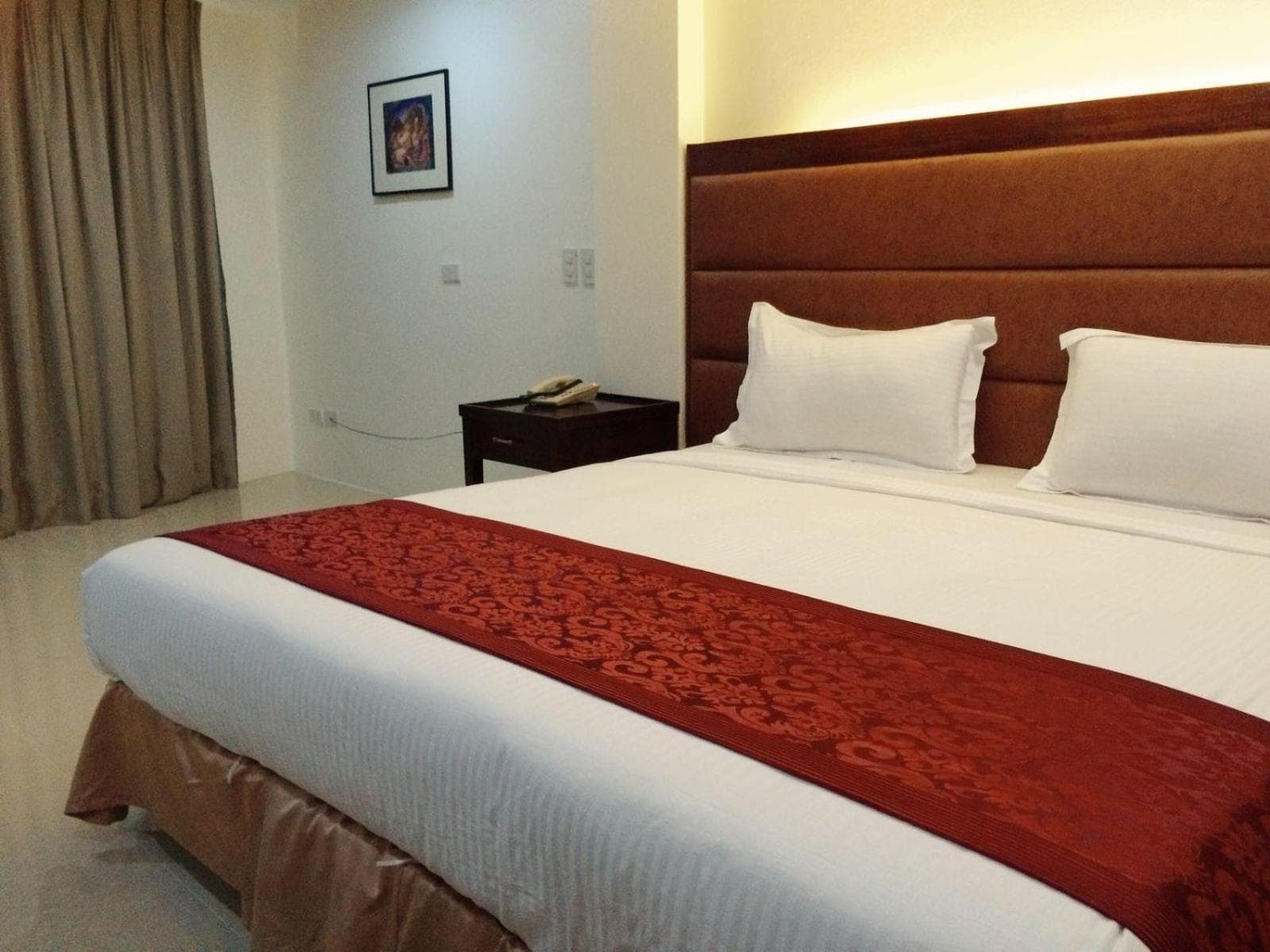 Chinatown Lai Lai Hotel Inc