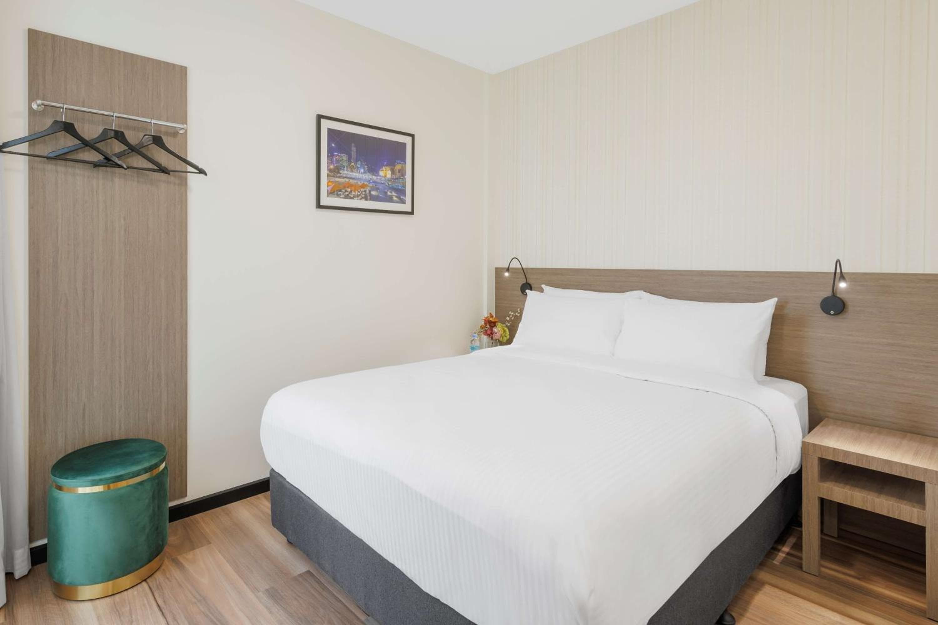 Best Western Queen Victoria Market Hotel
