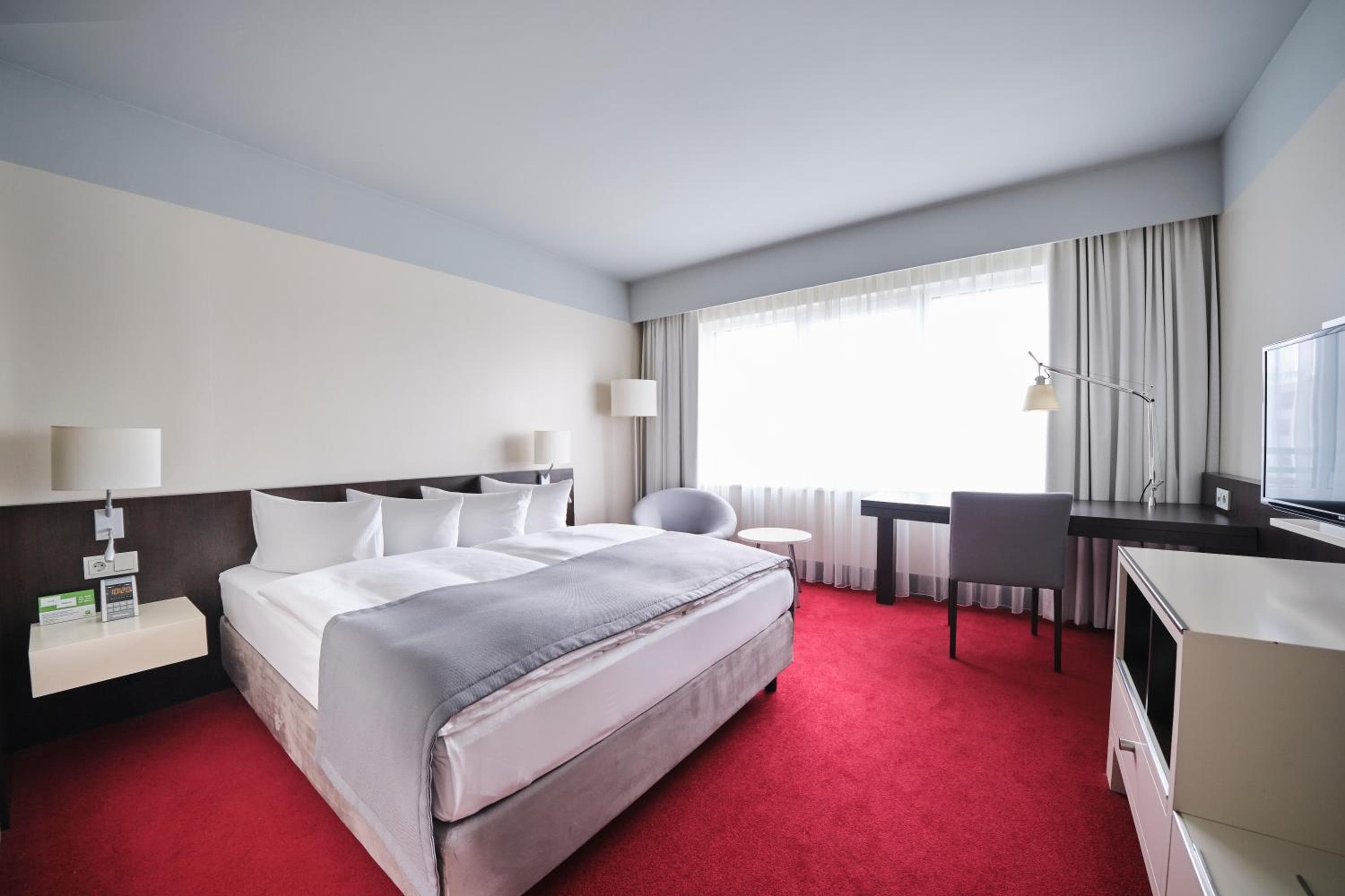 Holiday Inn Berlin Airport - Conference Centre by IHG